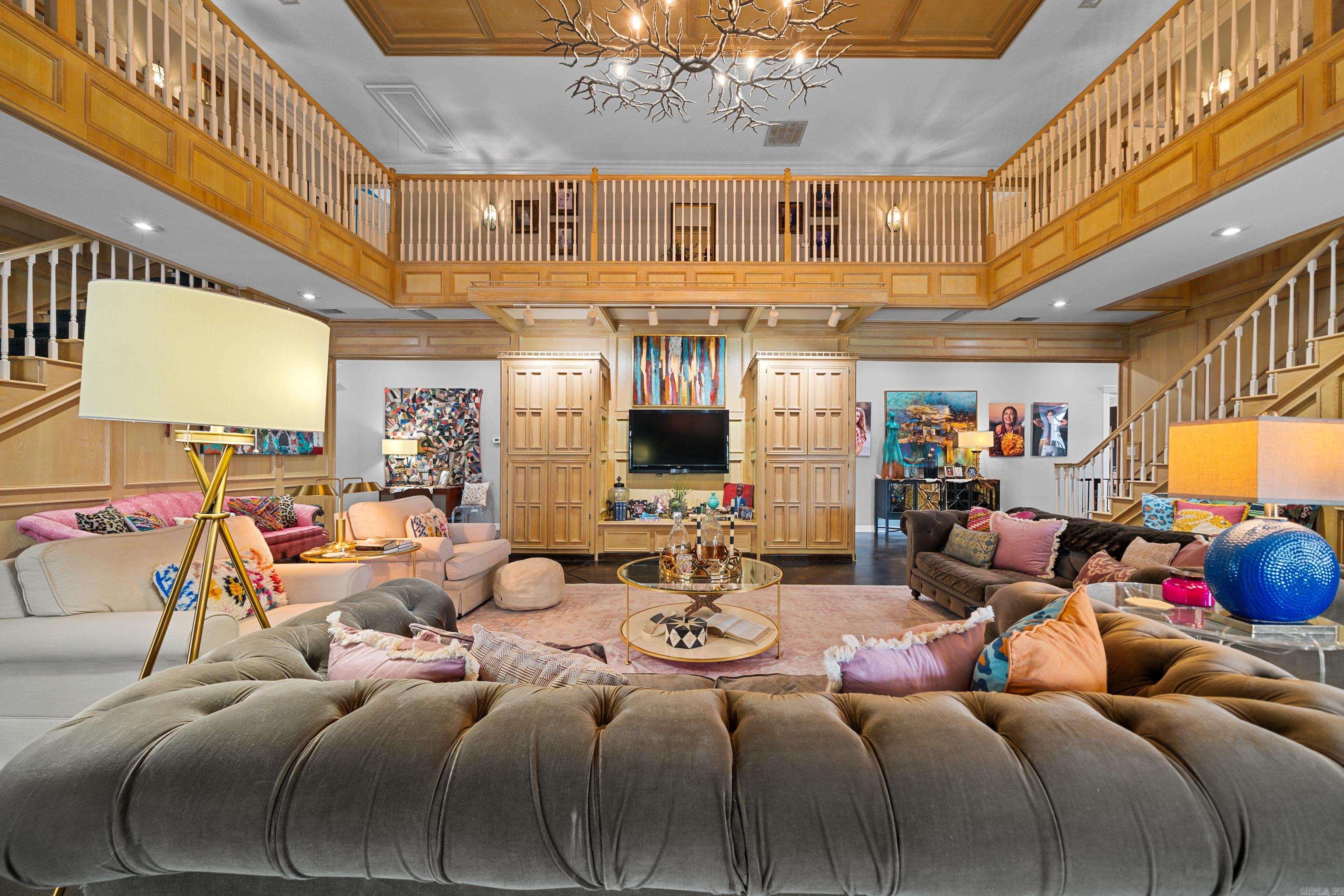 PEARCY, TOWN OF - Residential