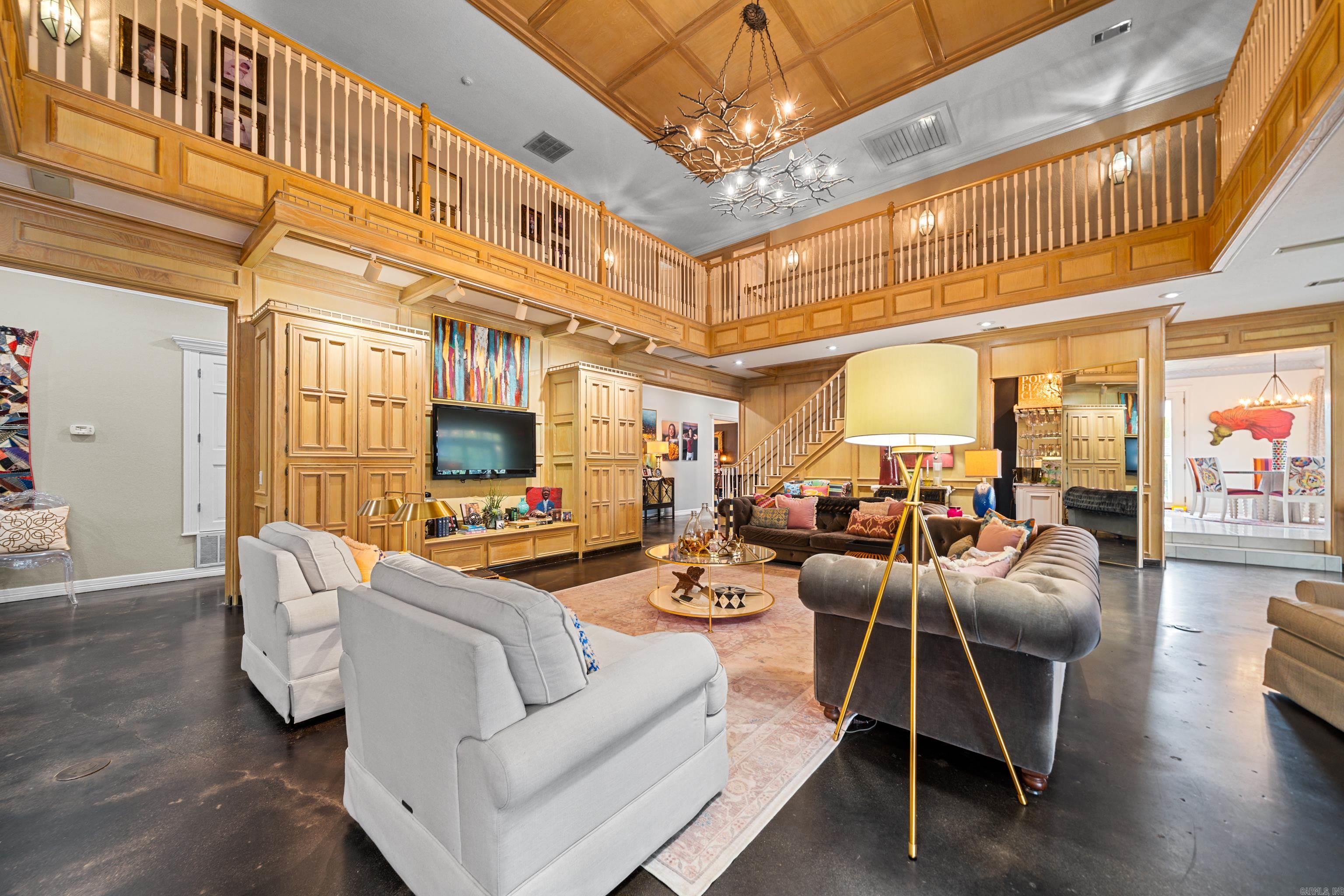 PEARCY, TOWN OF - Residential