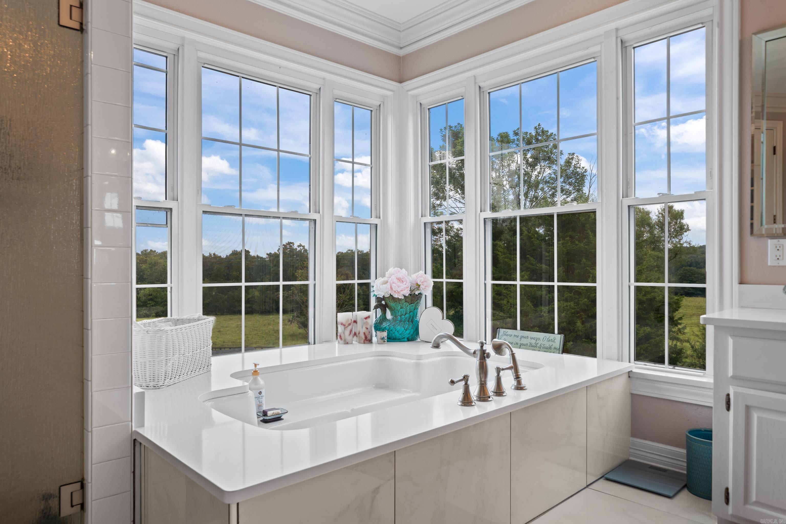 PEARCY, TOWN OF - Residential