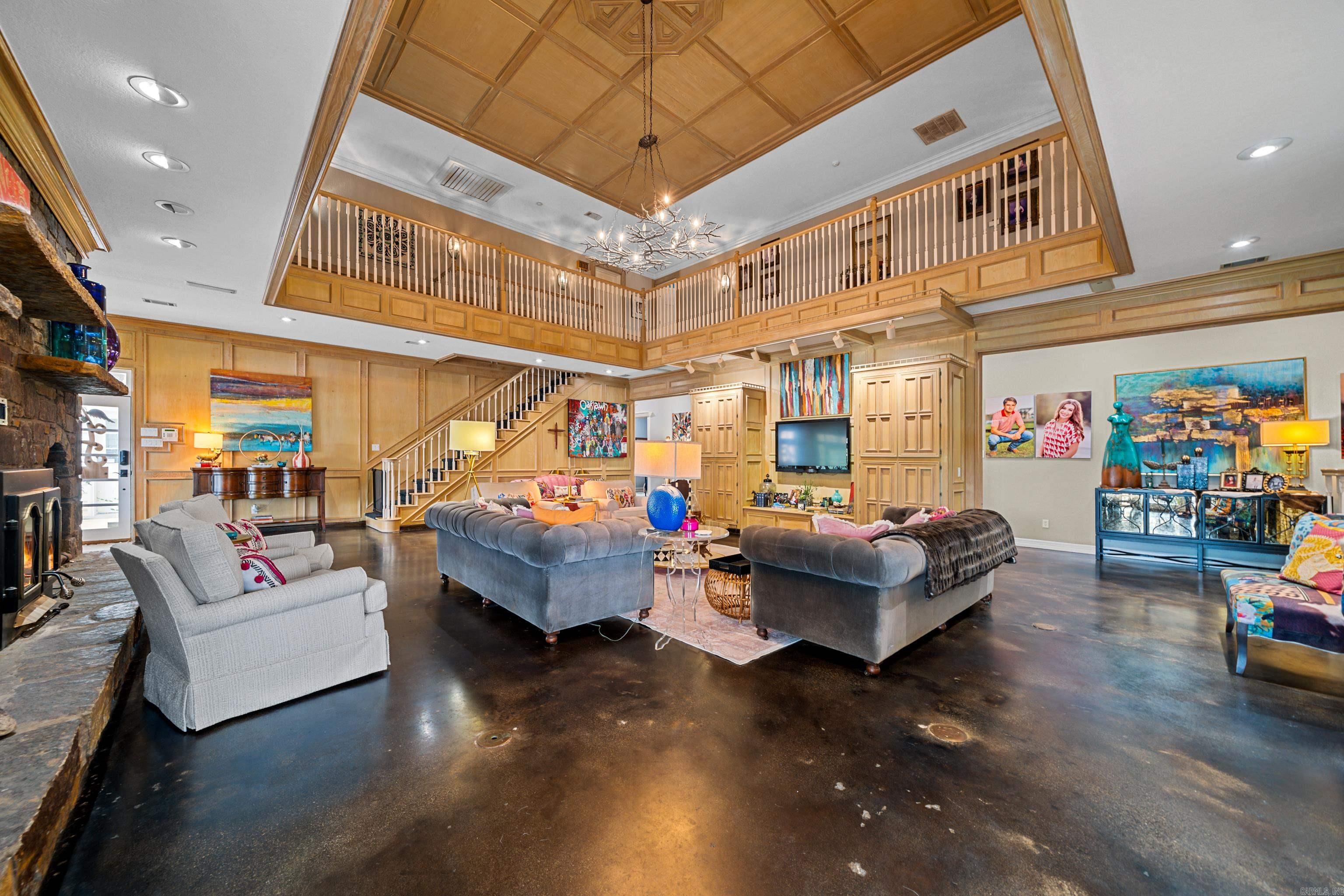 PEARCY, TOWN OF - Residential