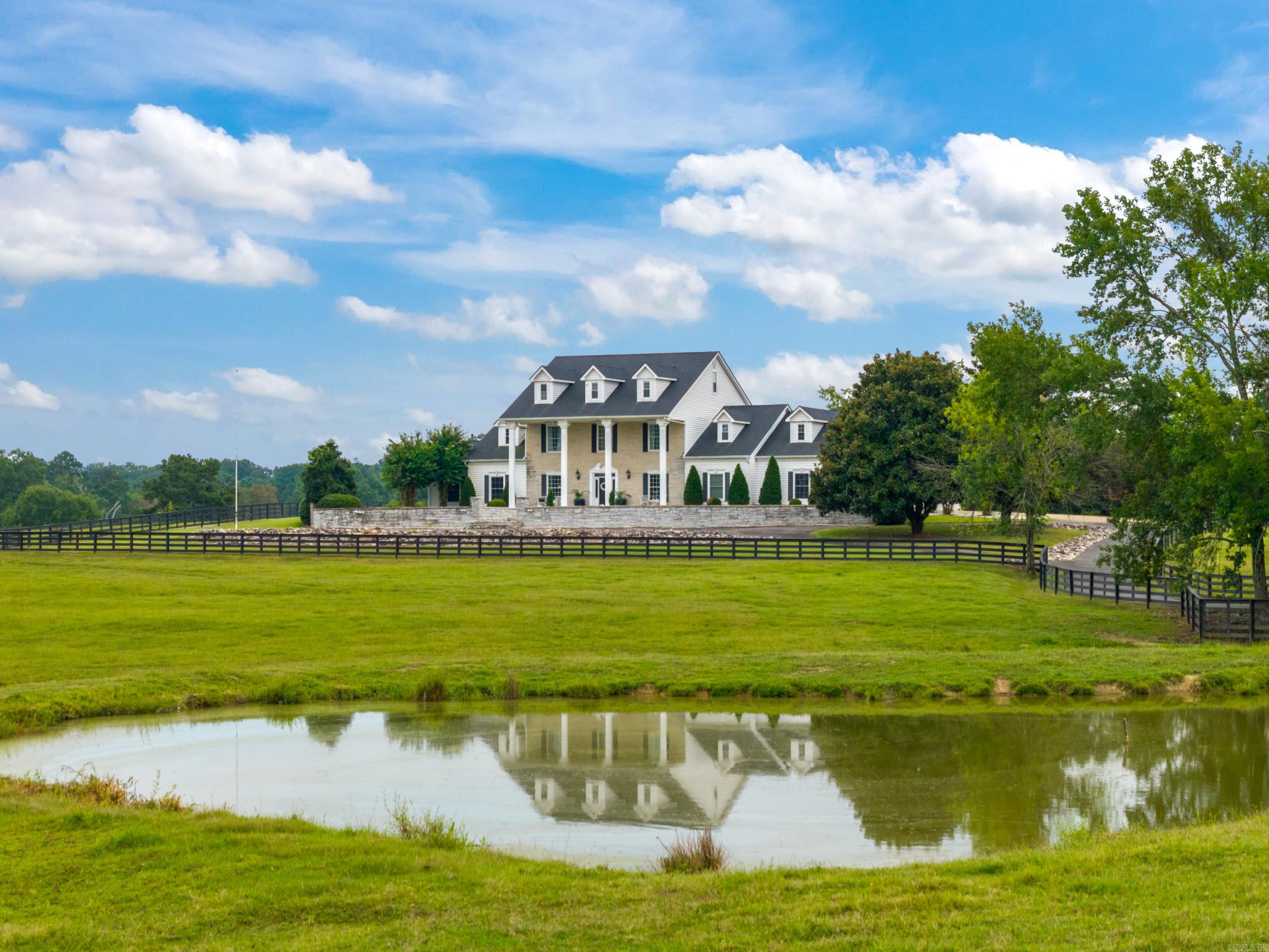 PEARCY, TOWN OF - Residential