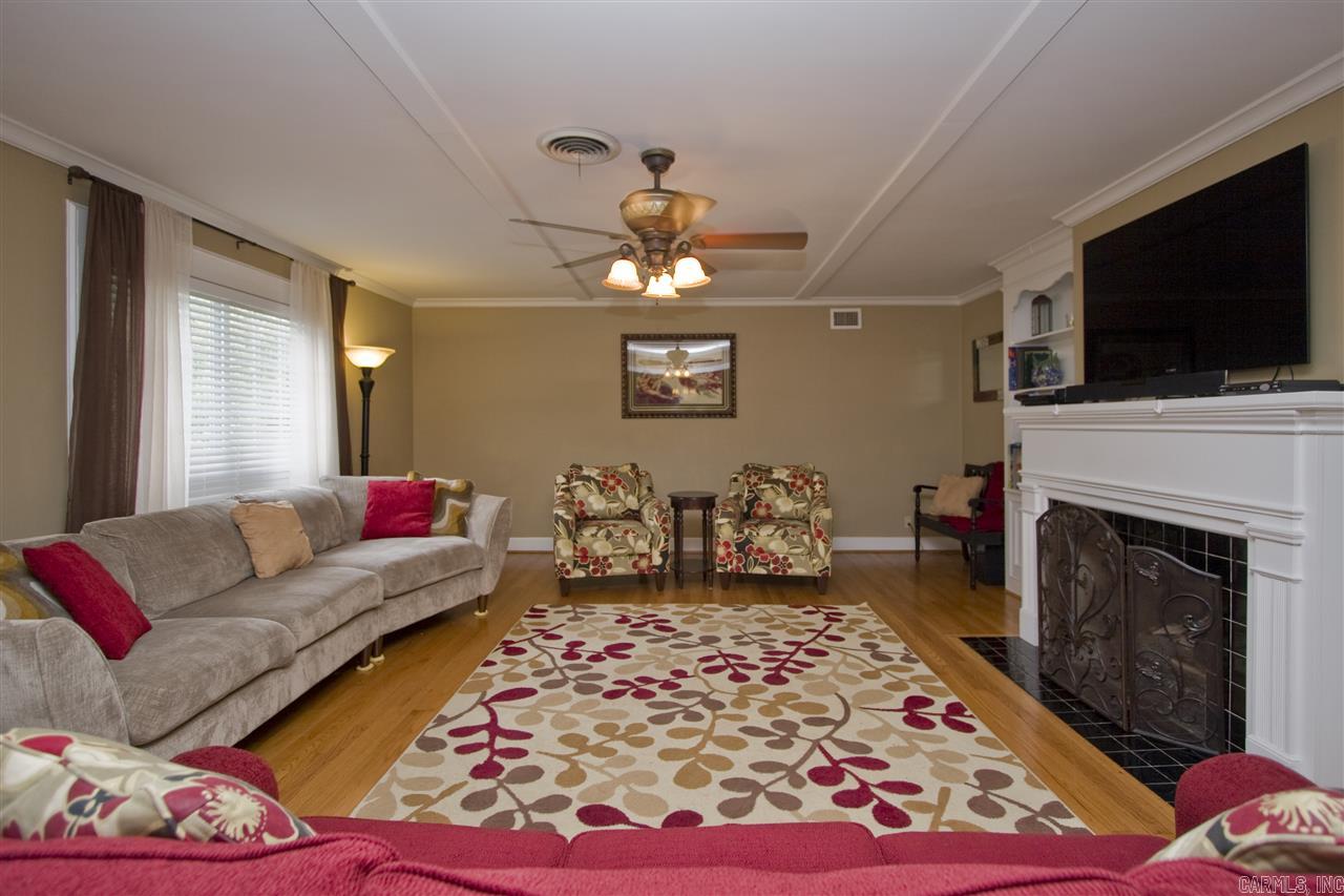 Paschal Heights - Residential