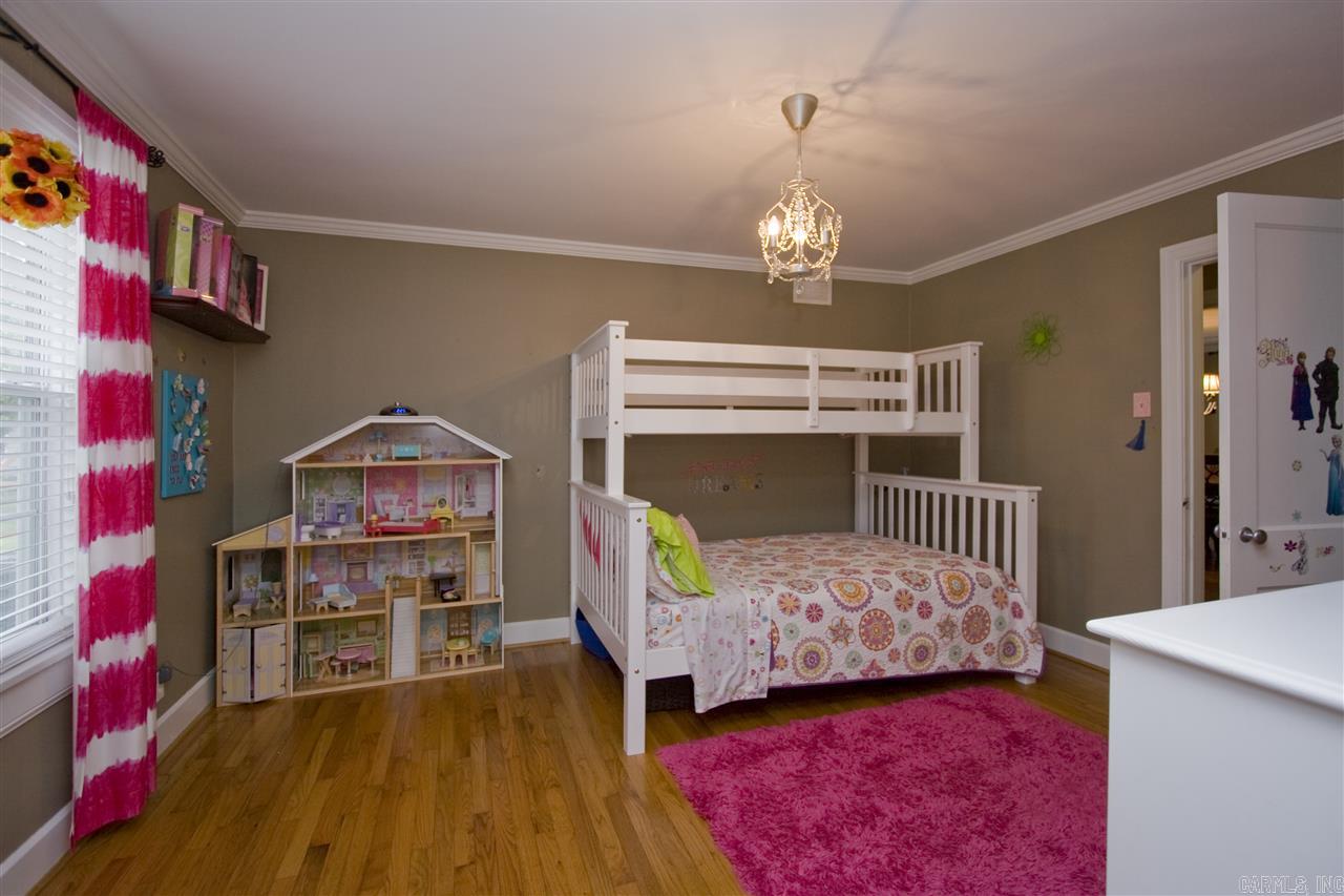 Paschal Heights - Residential