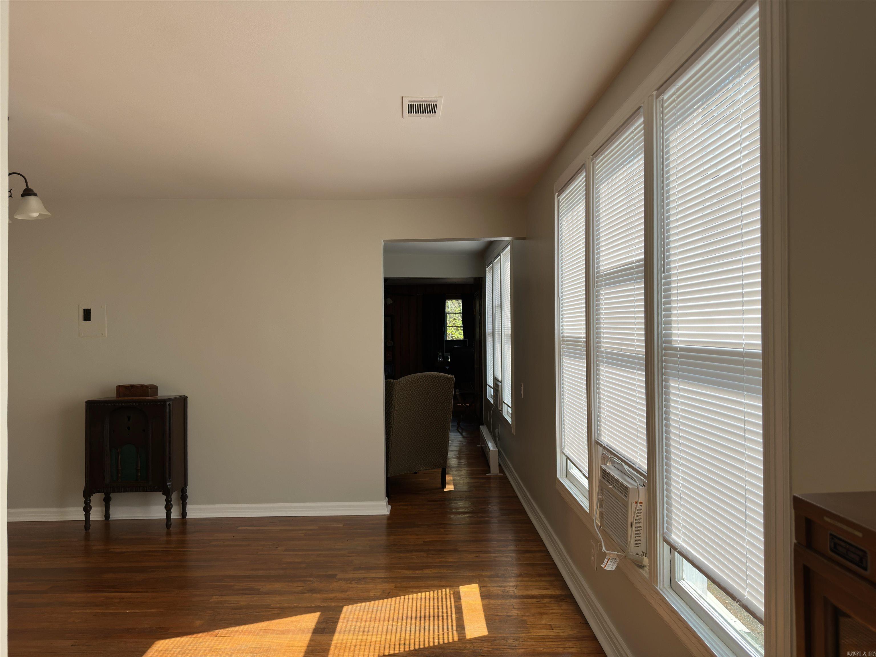 HSR BLK - Residential Income