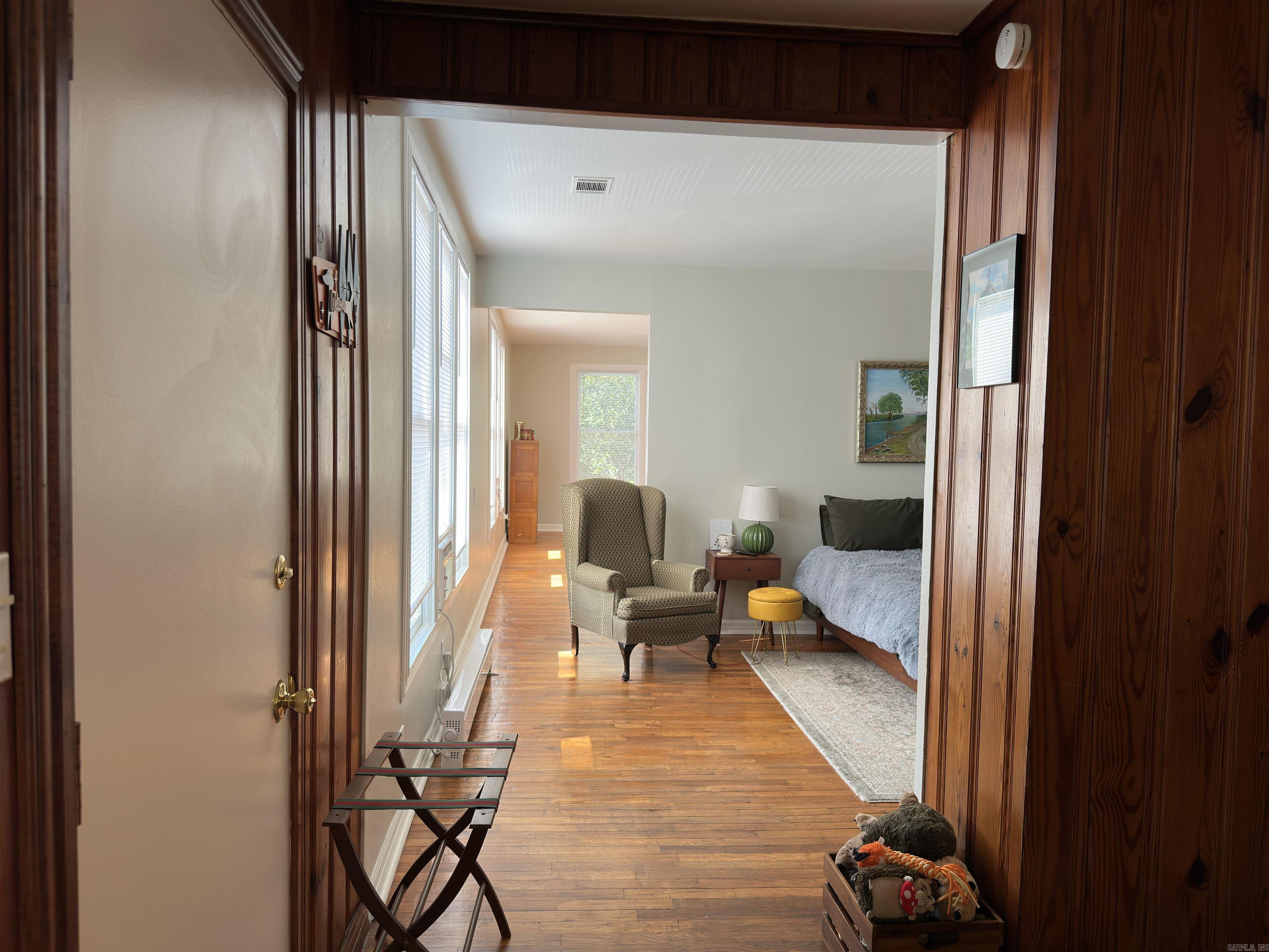 HSR BLK - Residential Income