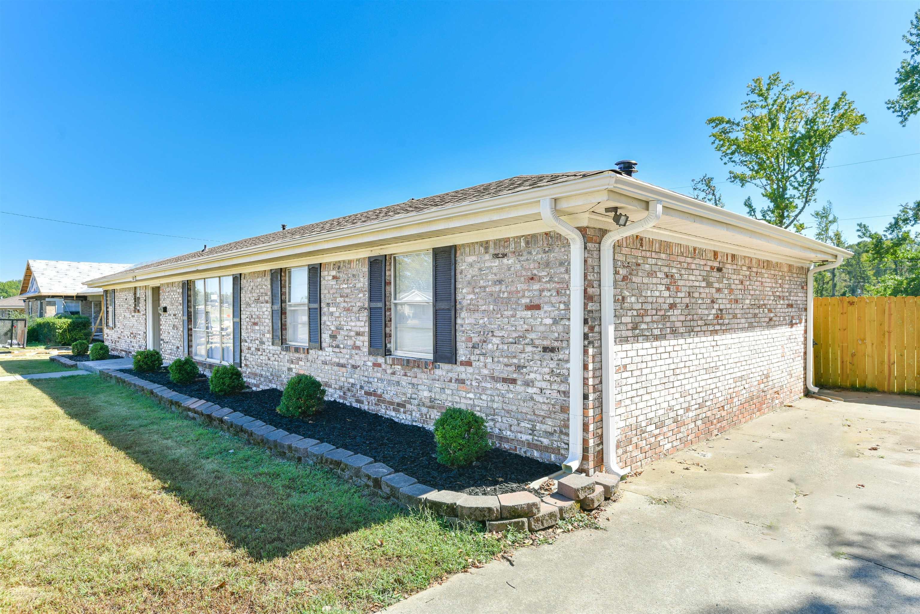 EASTVIEW PH I TO JACK - Residential