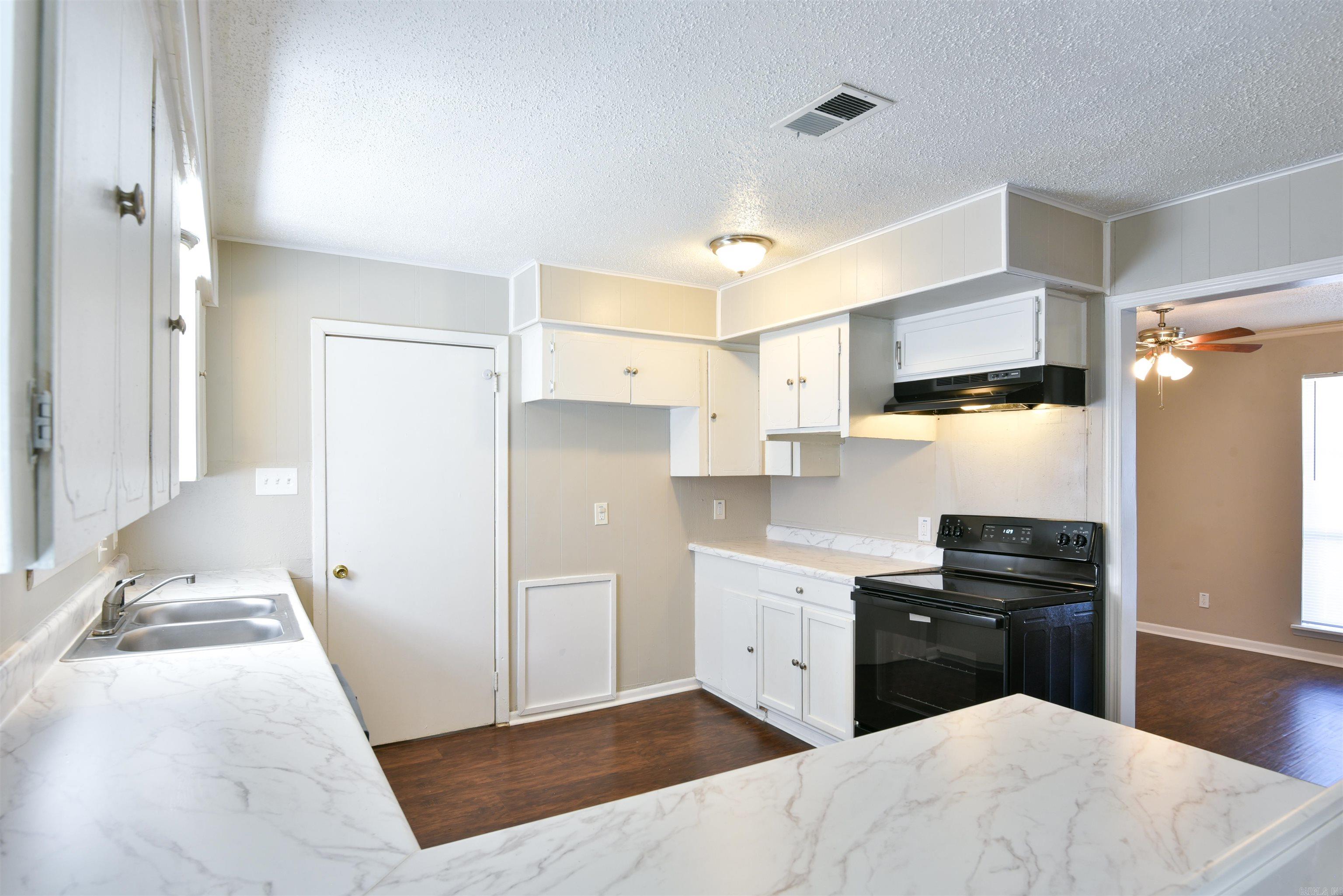 EASTVIEW PH I TO JACK - Residential