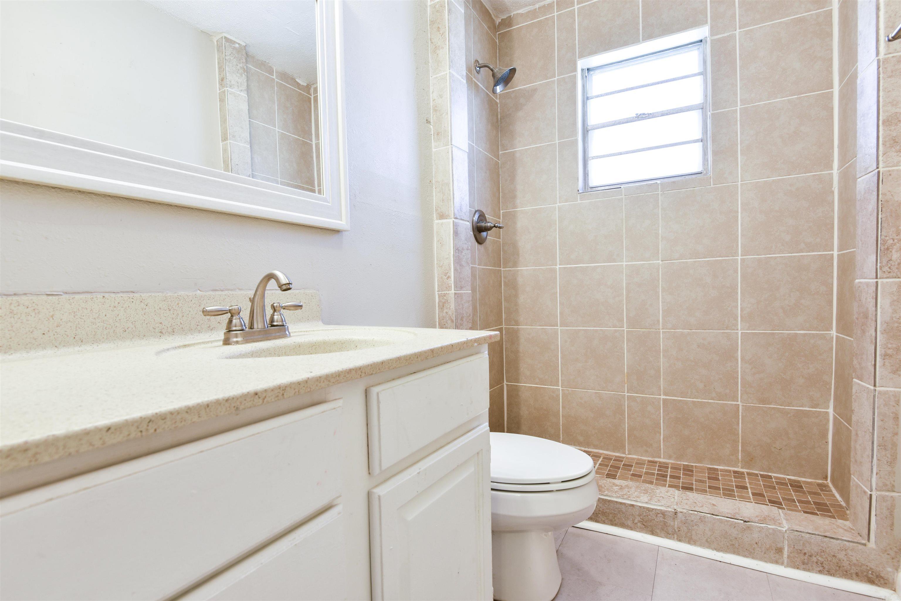 EASTVIEW PH I TO JACK - Residential