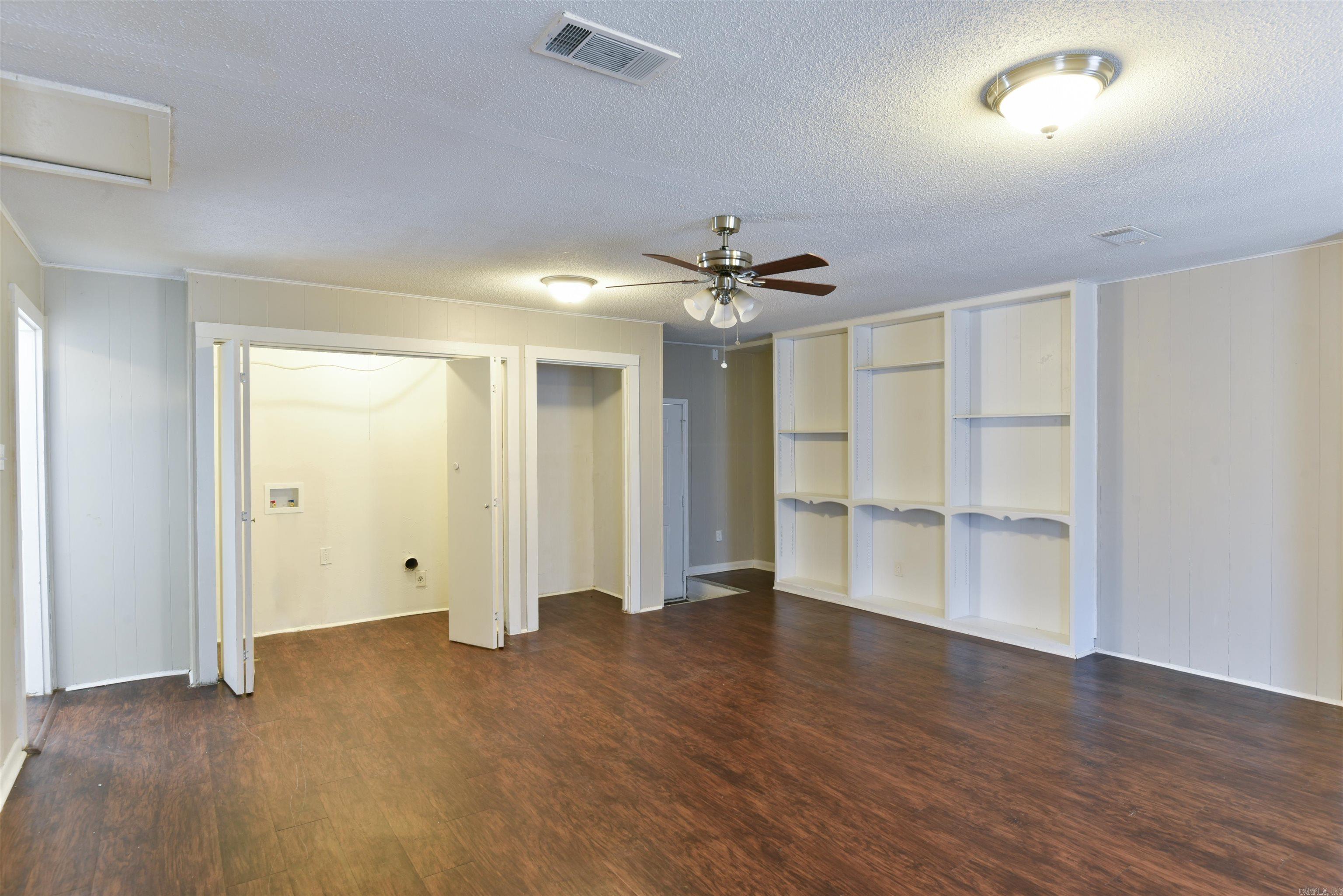 EASTVIEW PH I TO JACK - Residential