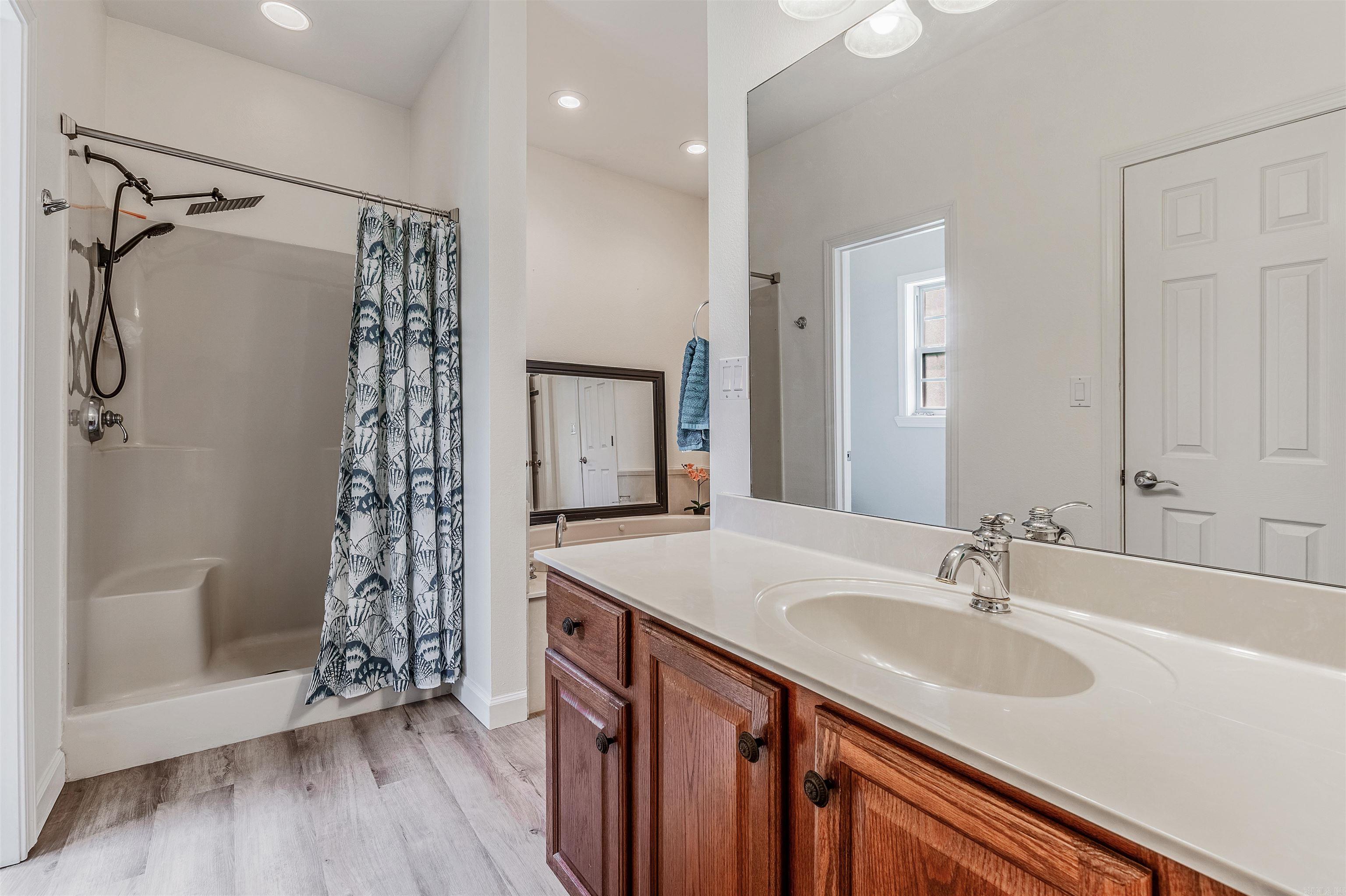 BAY RIDGE ESTATES - Residential