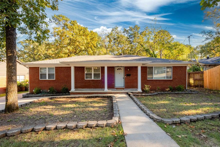 One level brick and frame home in Breckenridge Village area. Easy access to I-430, newer roof, bamboo floors and two living areas. Large two car covered carport at rear of home. Move in ready and located just around the corner from the newly redeveloped Breckenridge Village. Washer, dryer and refrigerator convey at no value.