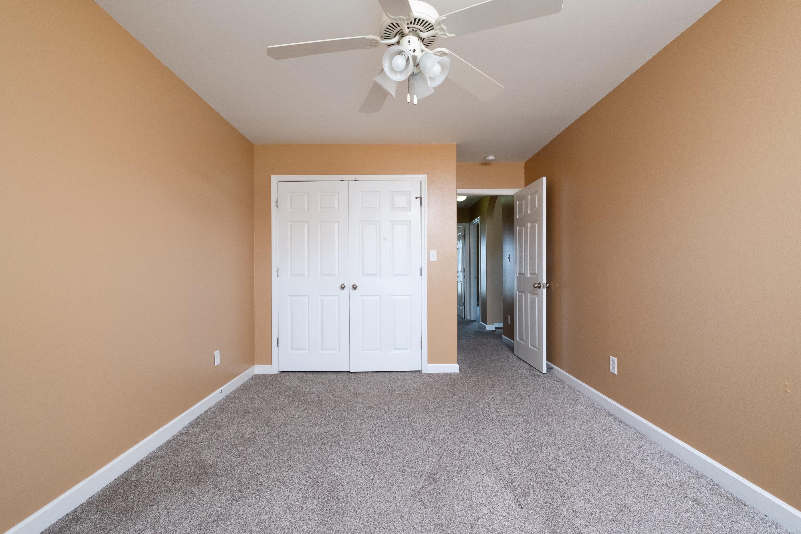 KENWOOD ESTATES - Residential