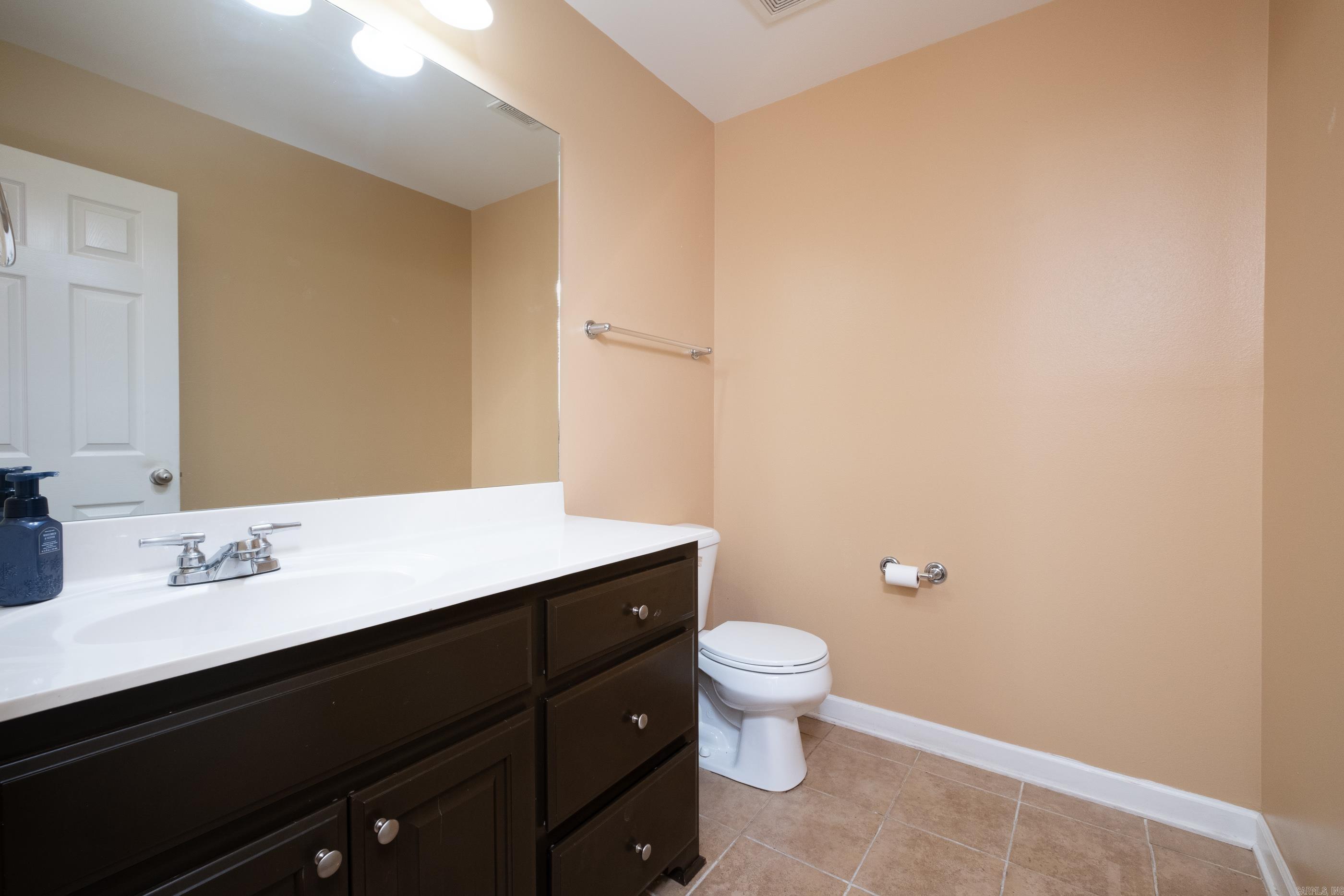 KENWOOD ESTATES - Residential