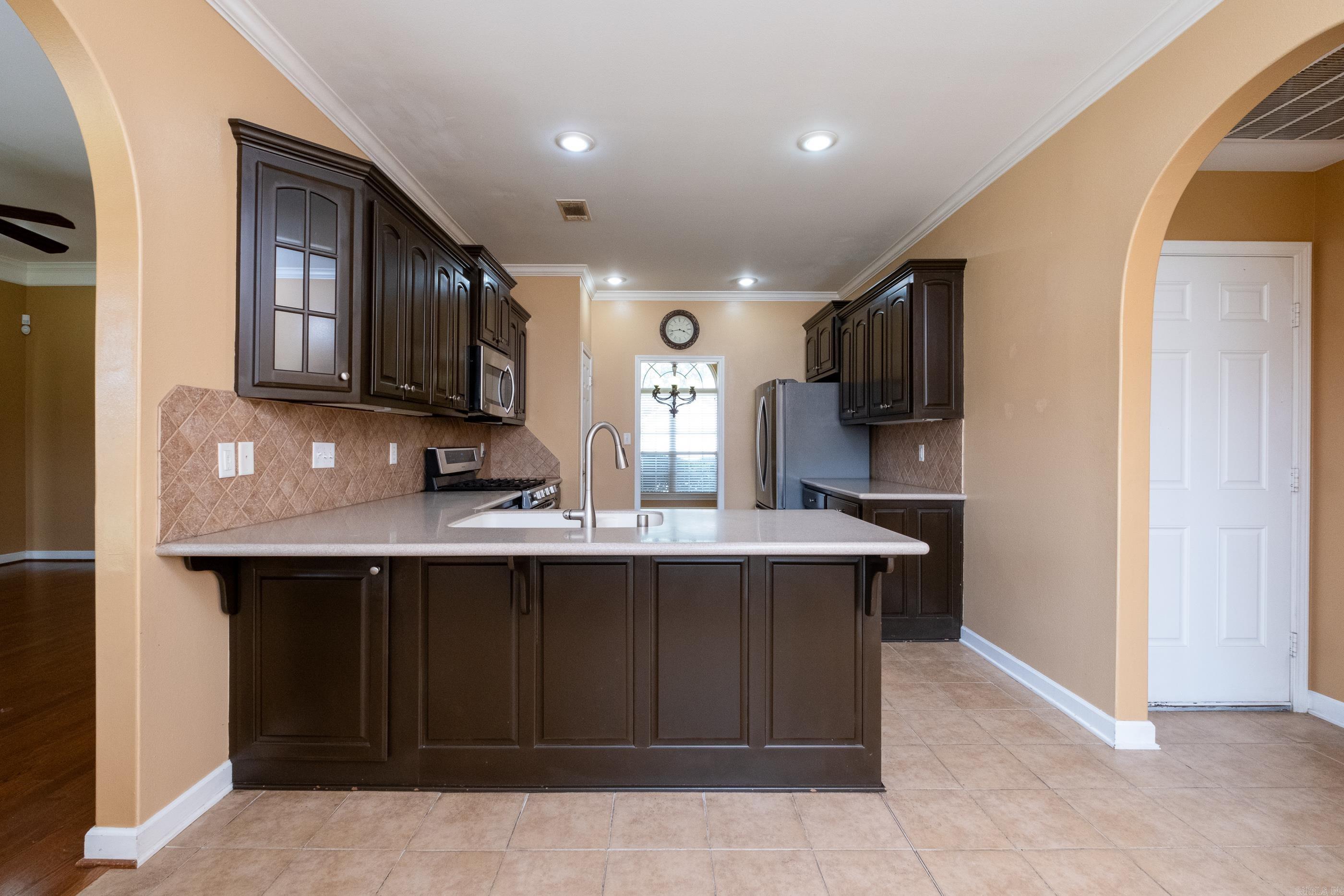 KENWOOD ESTATES - Residential