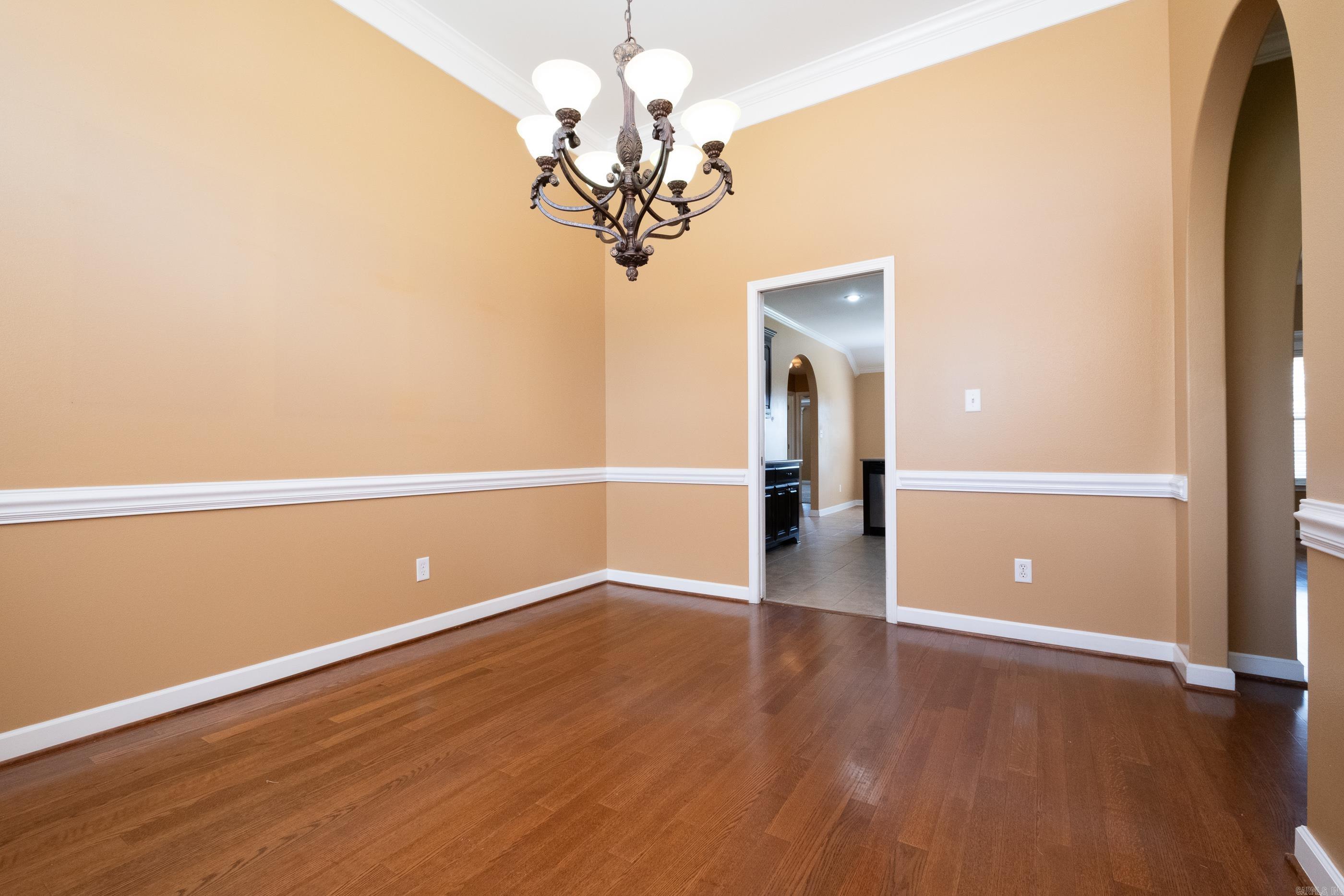 KENWOOD ESTATES - Residential