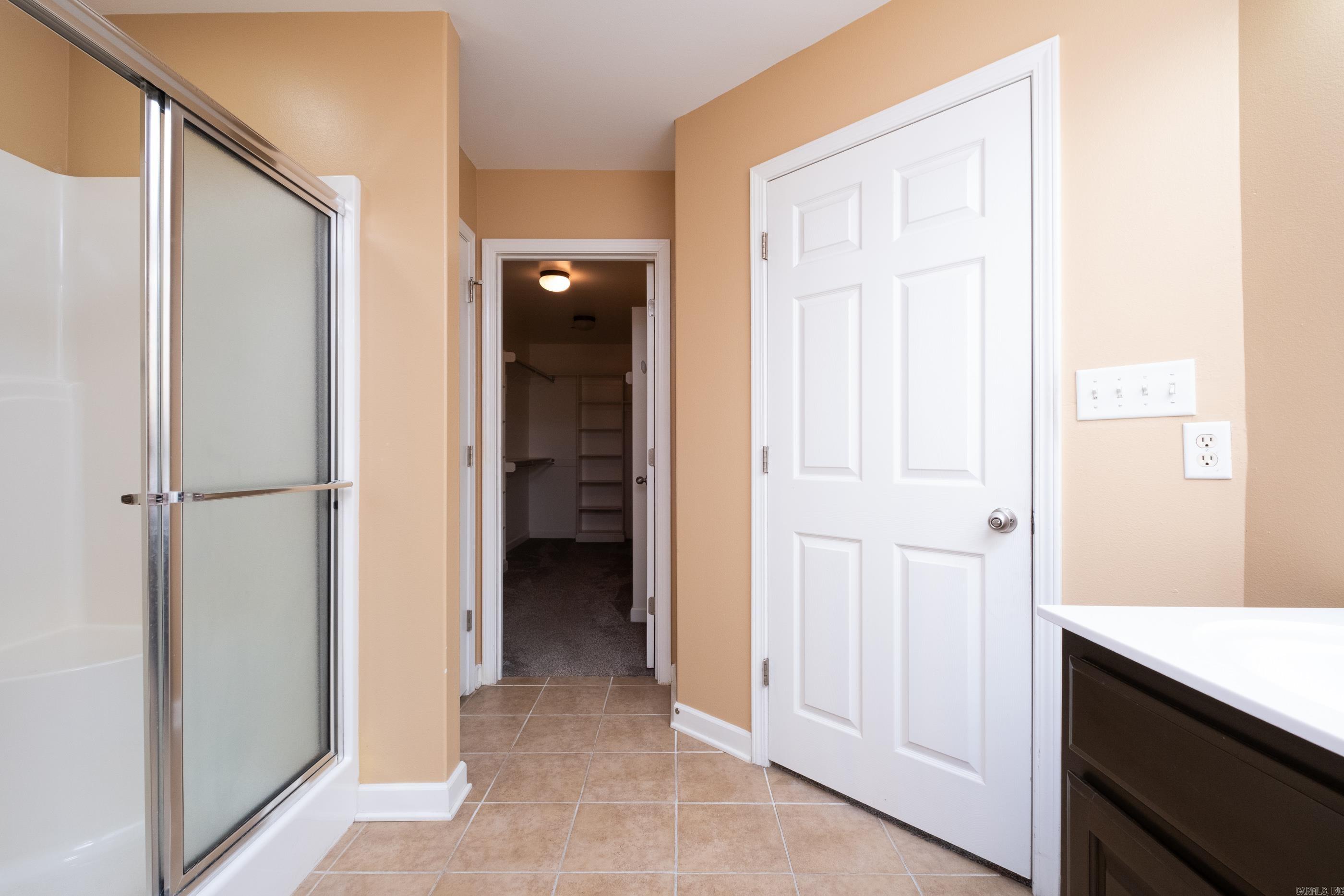 KENWOOD ESTATES - Residential