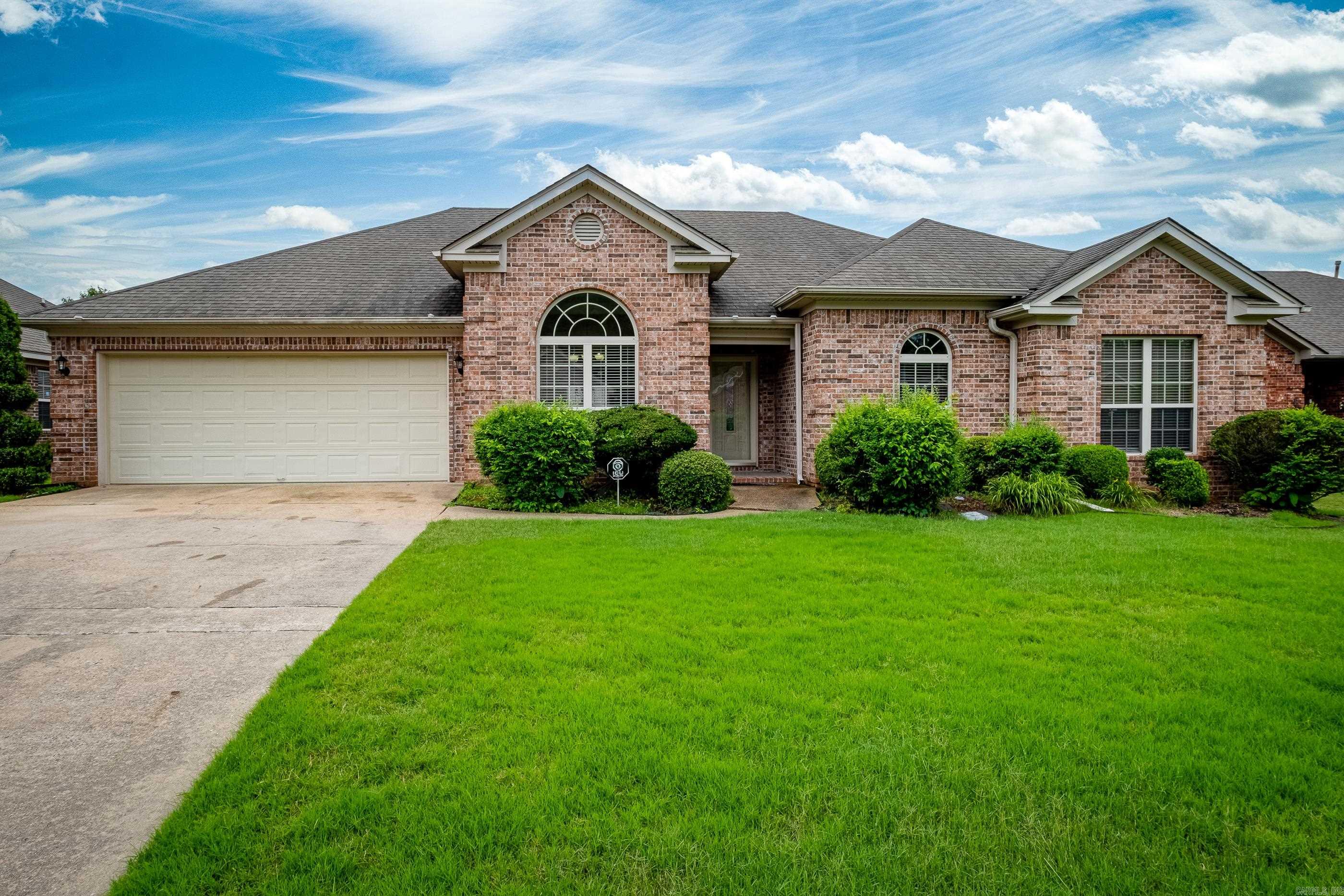 KENWOOD ESTATES - Residential