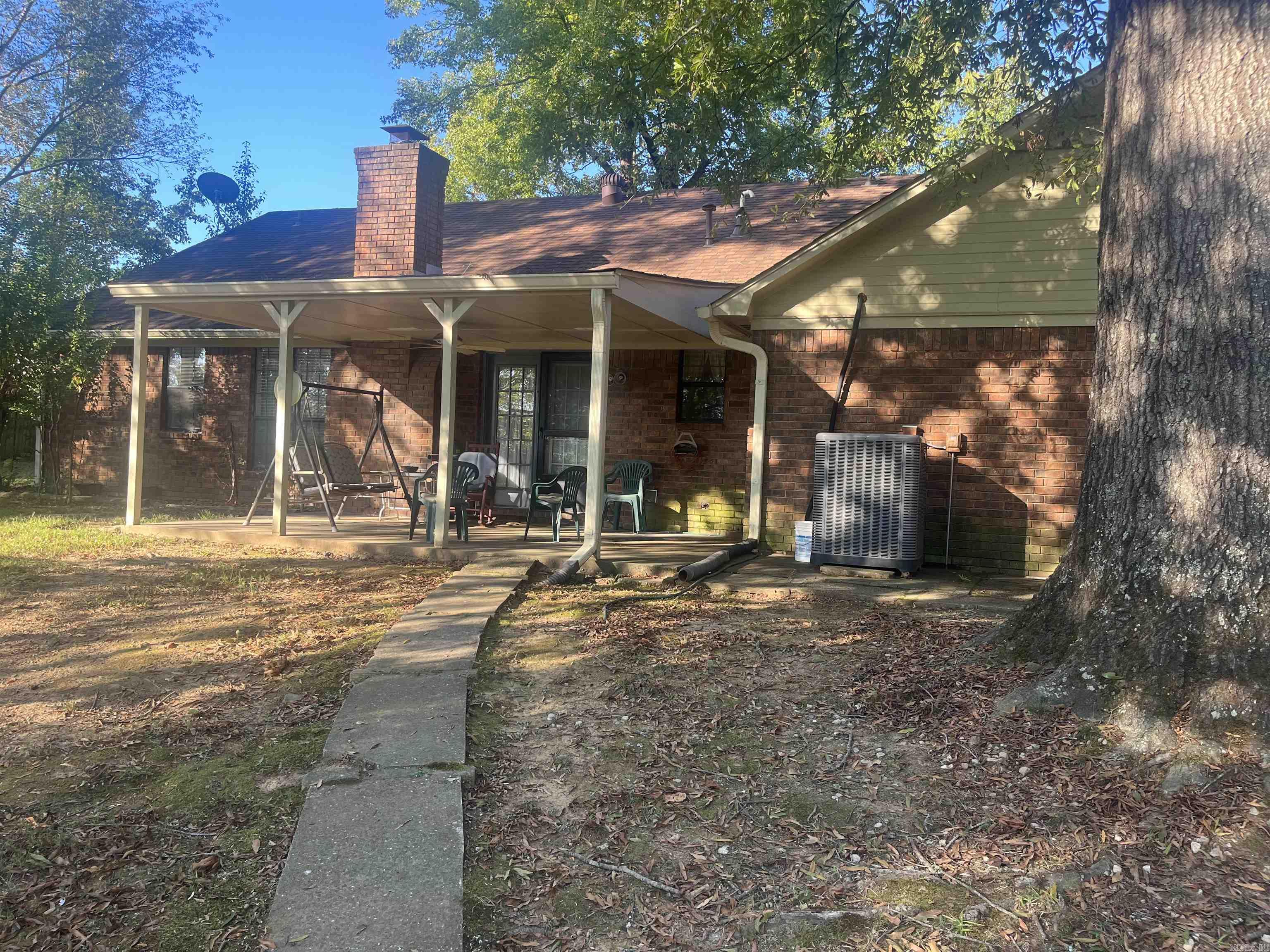Tall Oaks - Residential