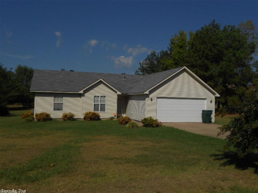 This is your opportunity to get not just a home but an investment! Great for first-time homebuyer or investor. Short Sale must be approved by third party. Please allow  90 days for closing date. Could take longer.