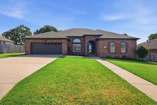1724 OAKBROOK DR, SHERWOOD, AR 72120 - Image e1a78798ec100a1c0417aee0df3fdac7/4018771987