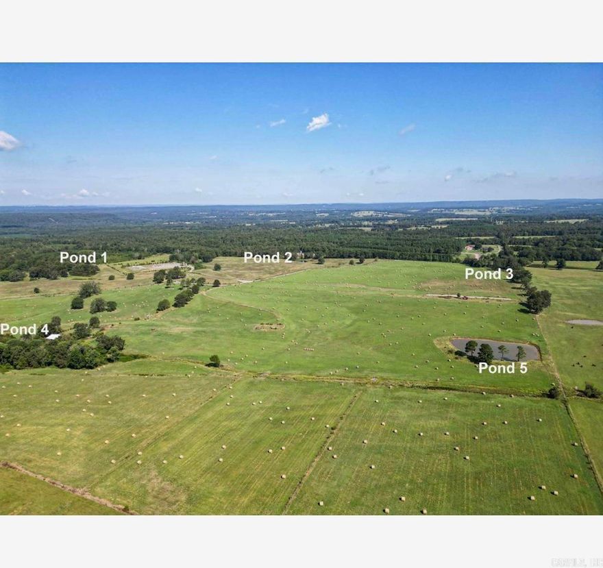 Beautiful landscape! If you are looking to build your new home, look no further!