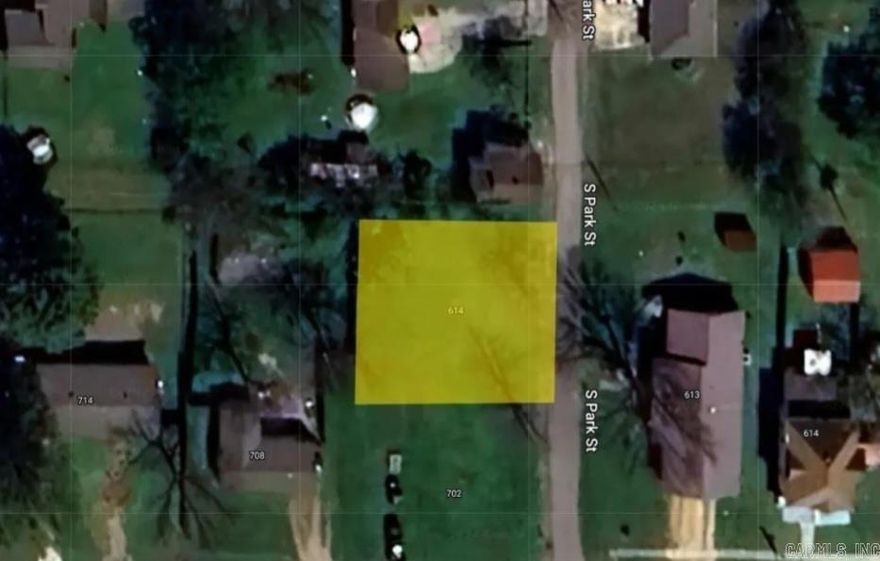 Build your new home on this .13 (+/-) acre lot in Rector, Arkansas of Clay County. It is just West of the Arkansas Missouri River. Enjoy the local area amenities and all that small town life has to offer. Manufactured homes are allowed if you have a petition from neighbors and sent to the zoning commissioner or city hall. No mobile homes. Property conveys a Limited Warranty Deed.