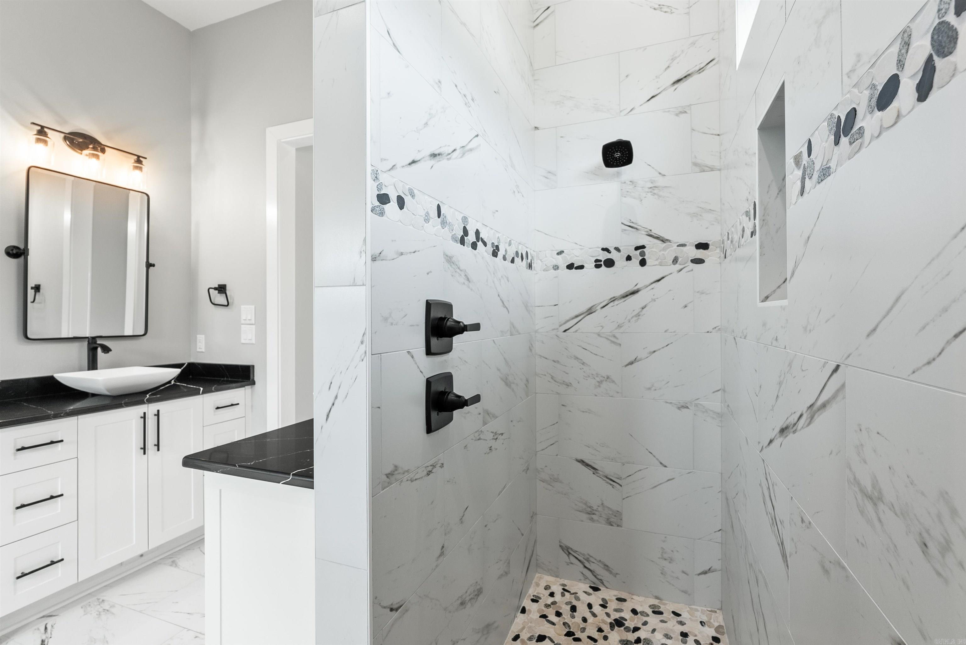 THE POINTE HURRICANE ESTATES - Residential