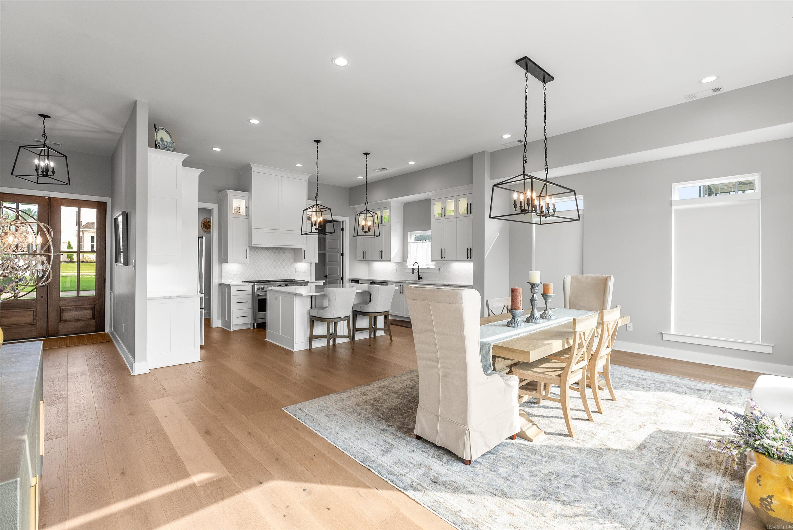 THE POINTE HURRICANE ESTATES - Residential