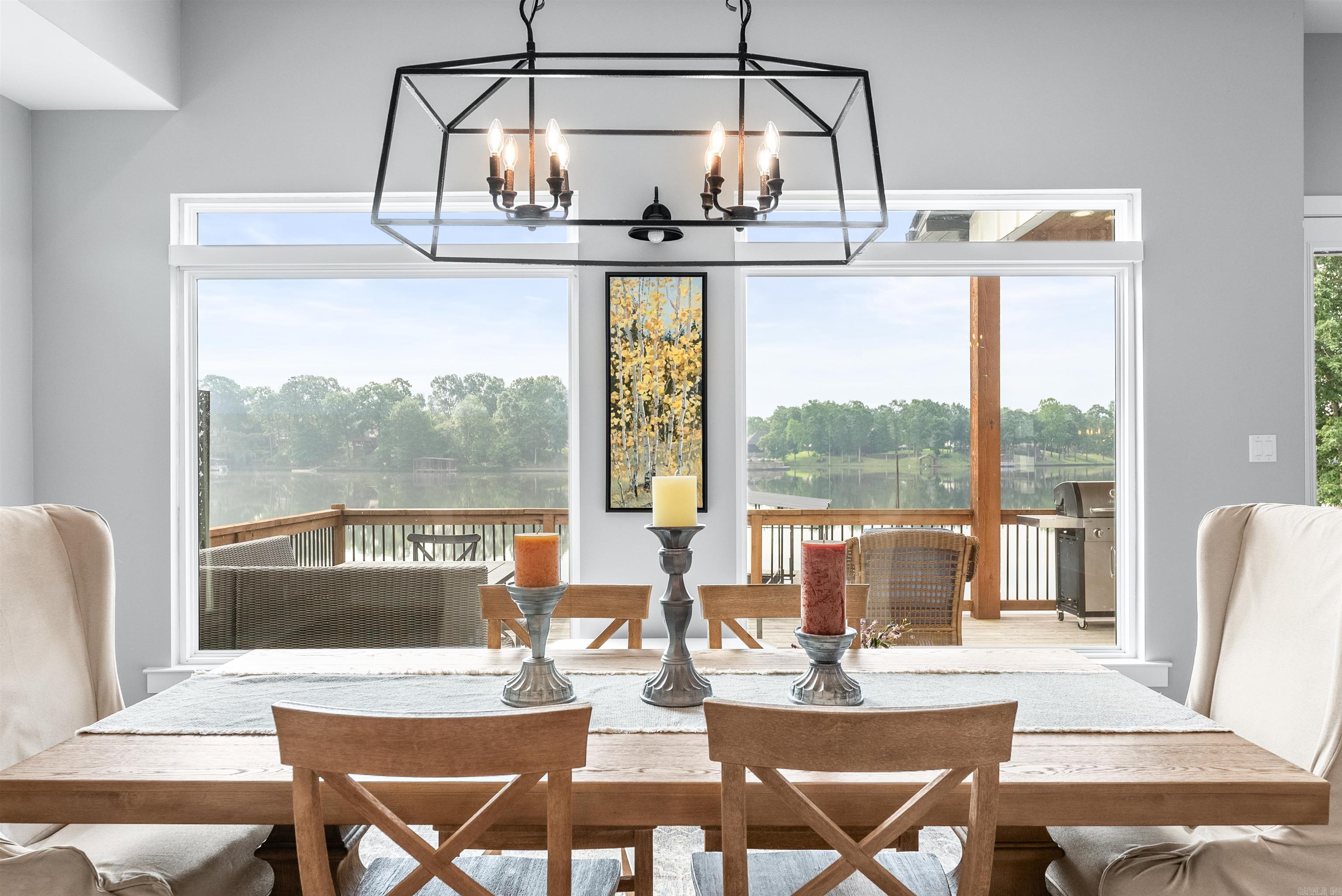 THE POINTE HURRICANE ESTATES - Residential