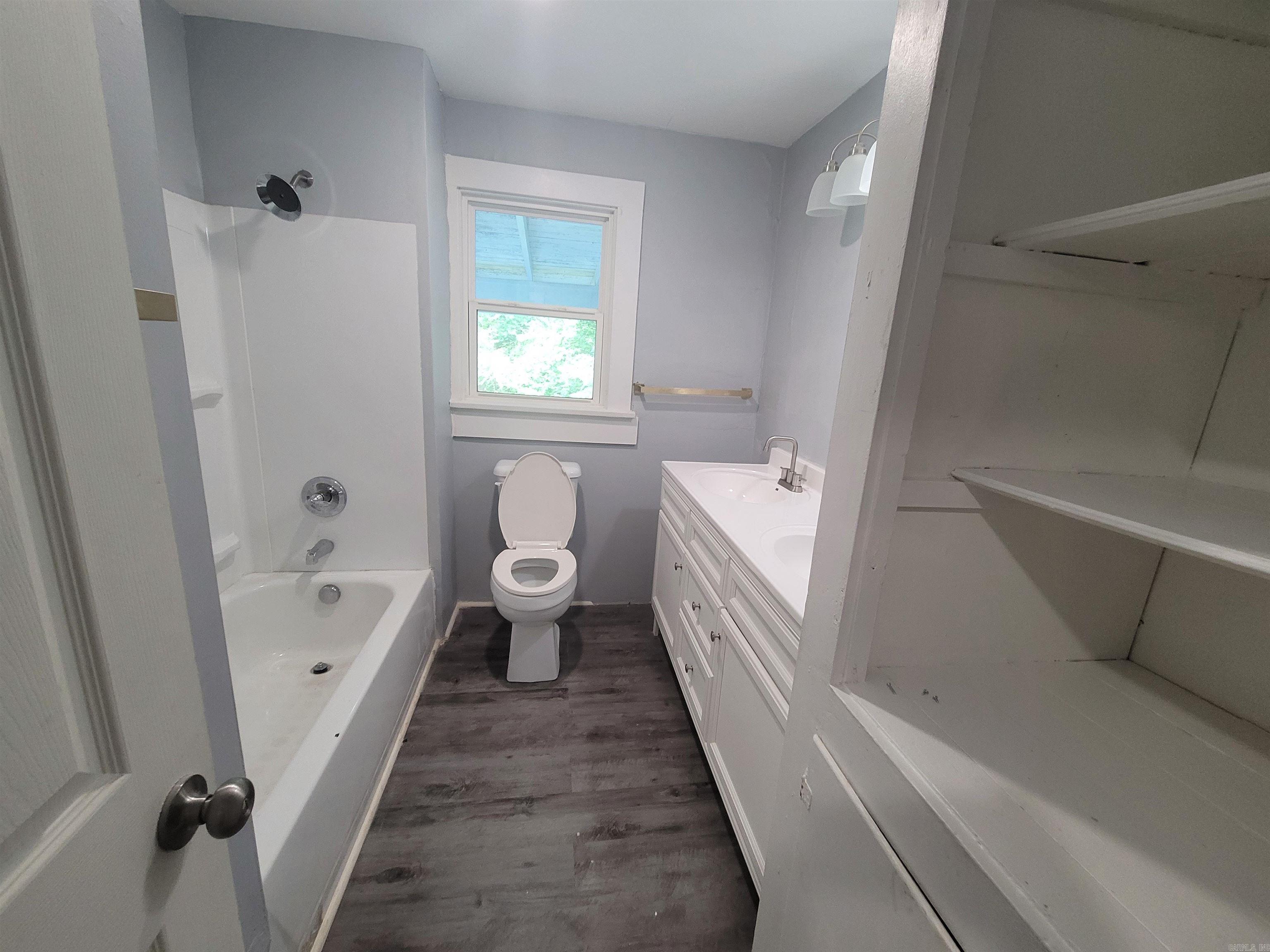 Moline - Residential Lease