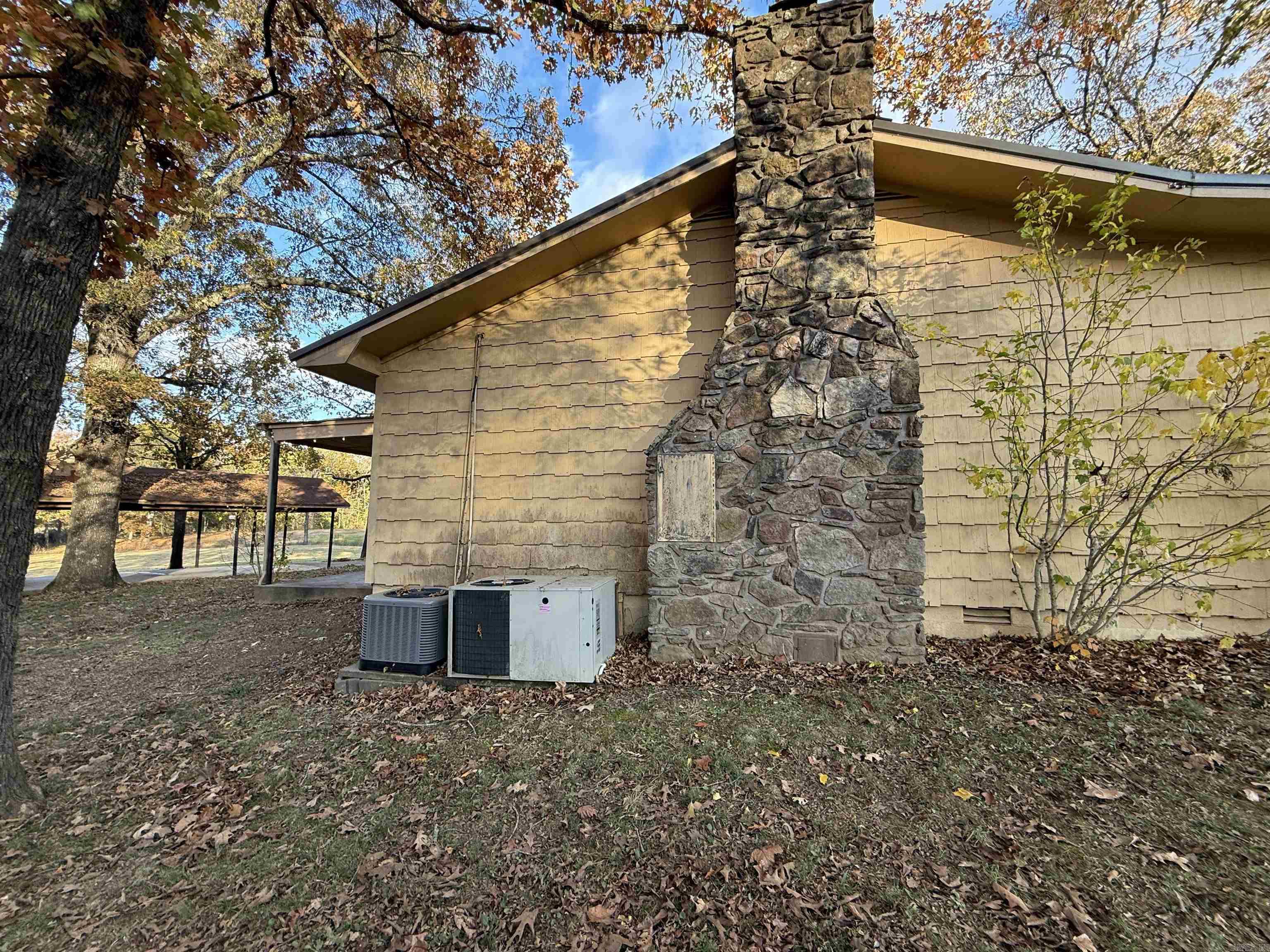 DENNIS SUBD - Residential