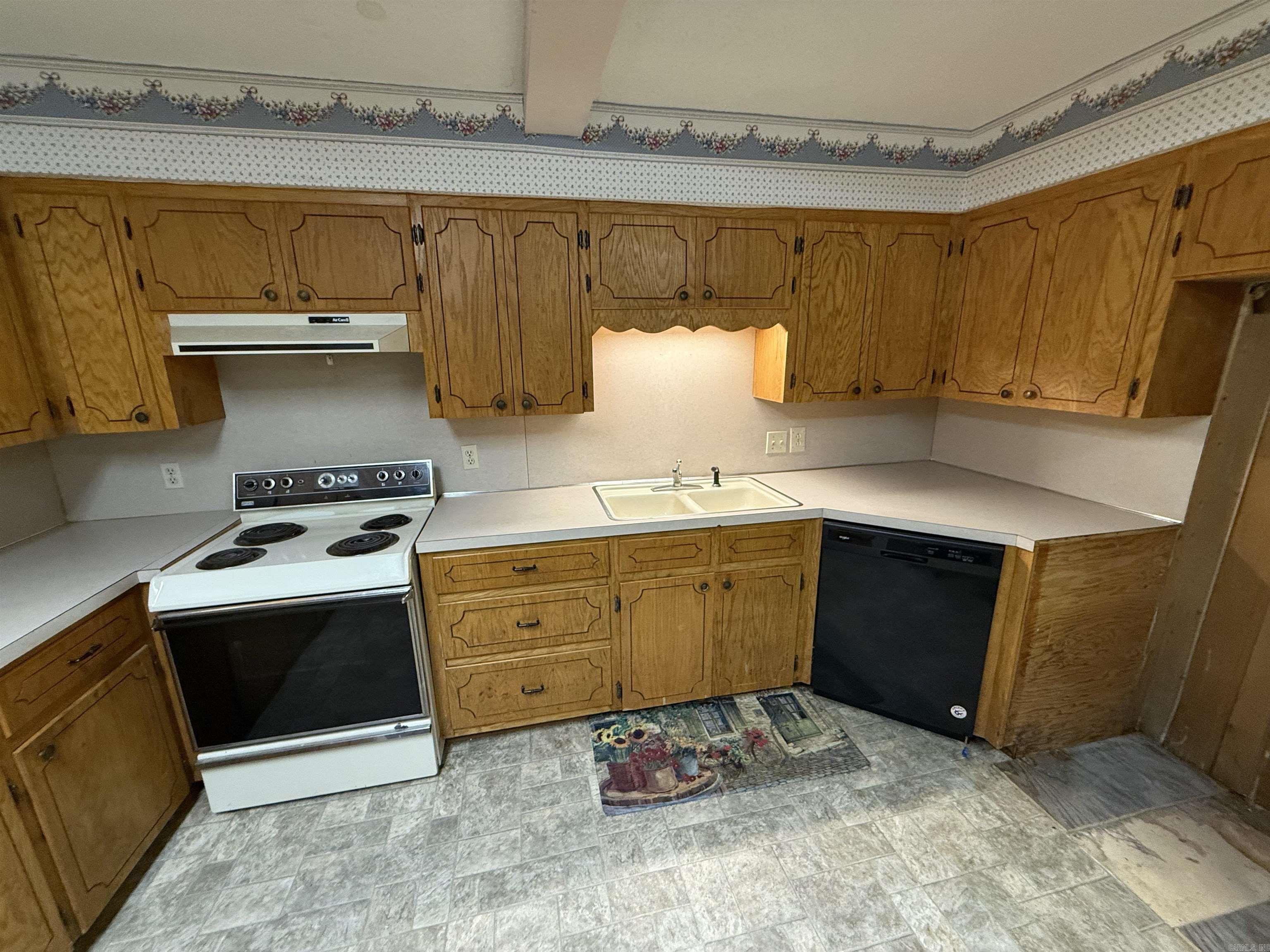 DENNIS SUBD - Residential