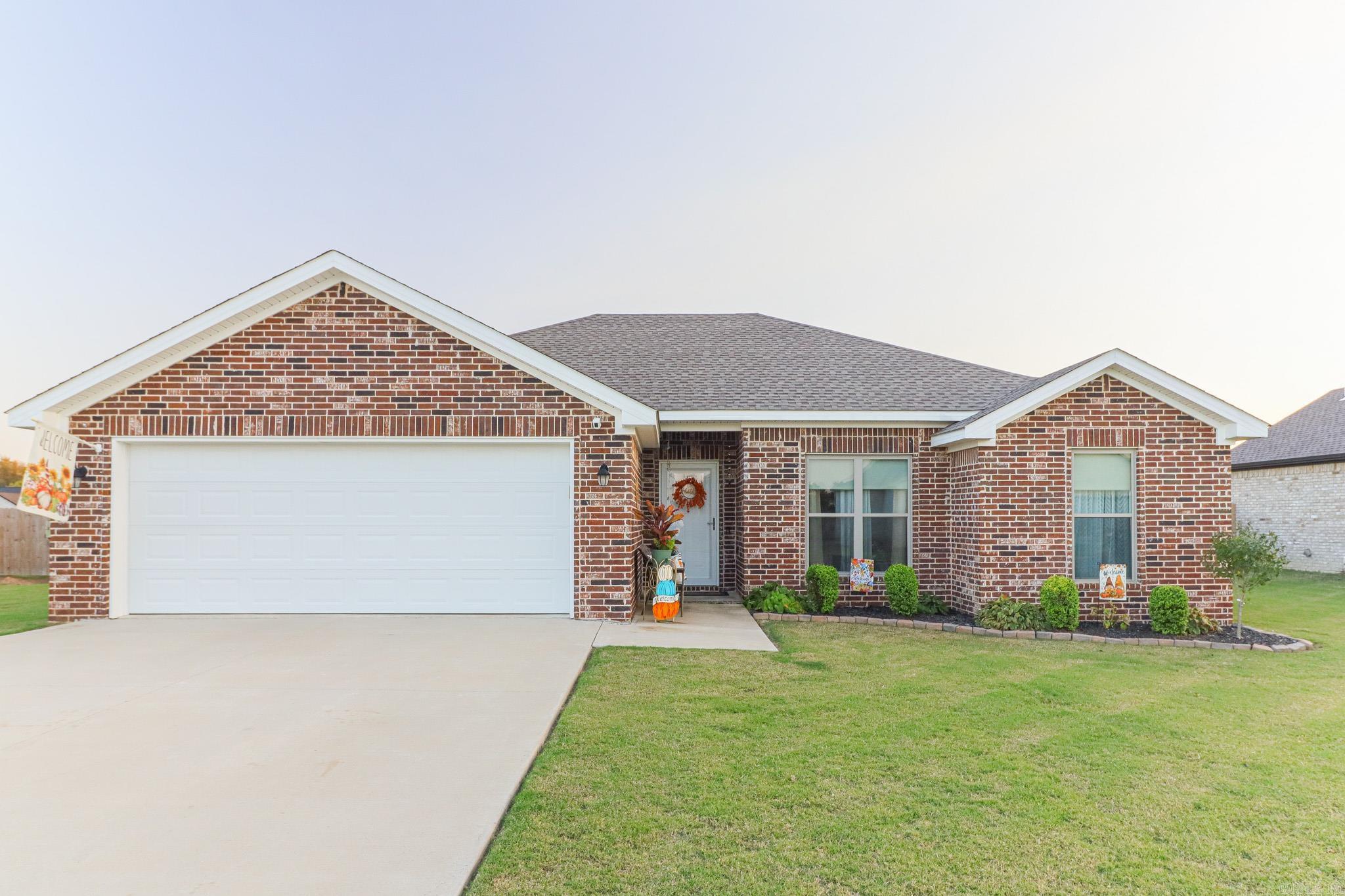 STELLA ESTATES - Residential