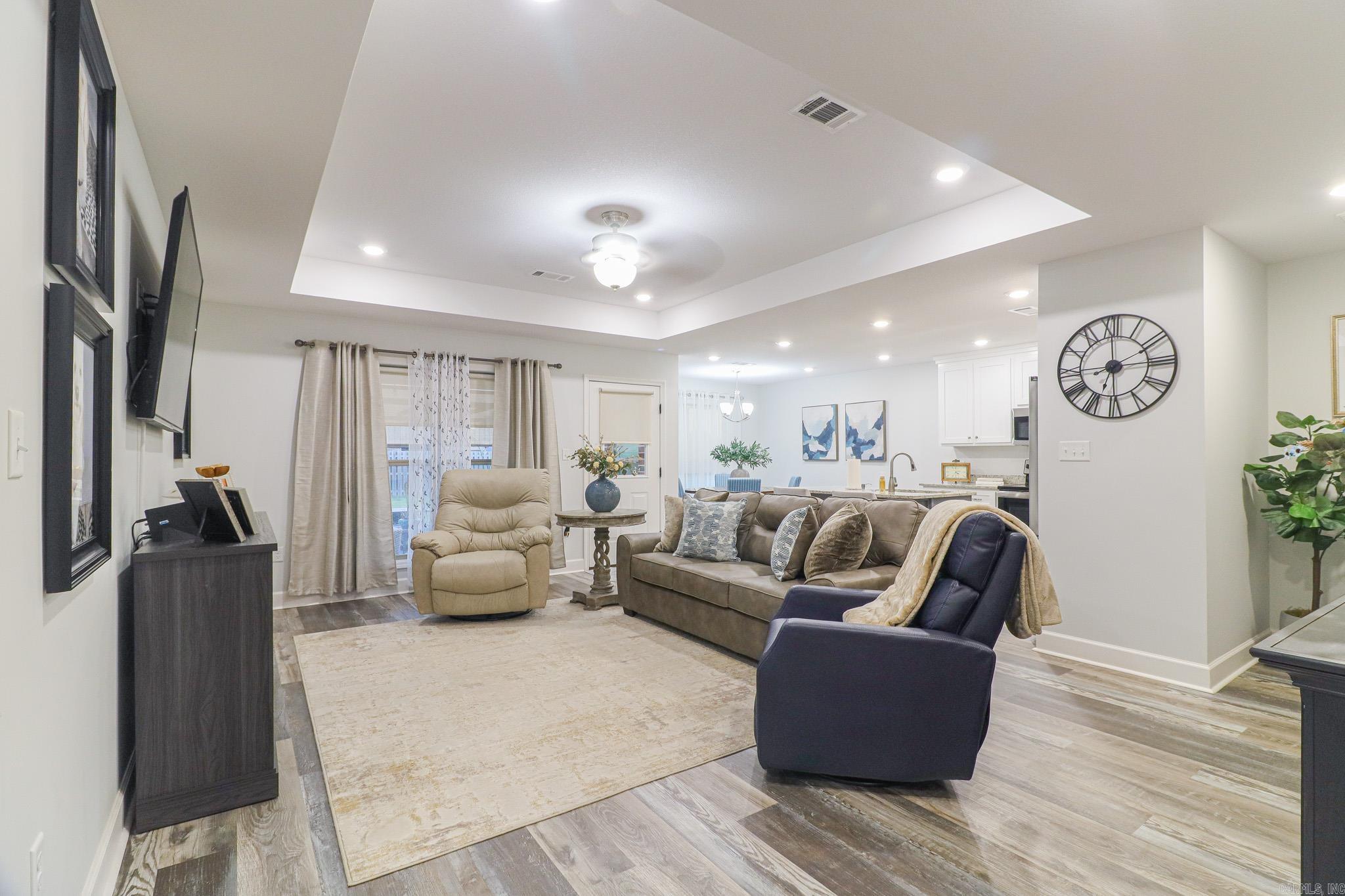 STELLA ESTATES - Residential