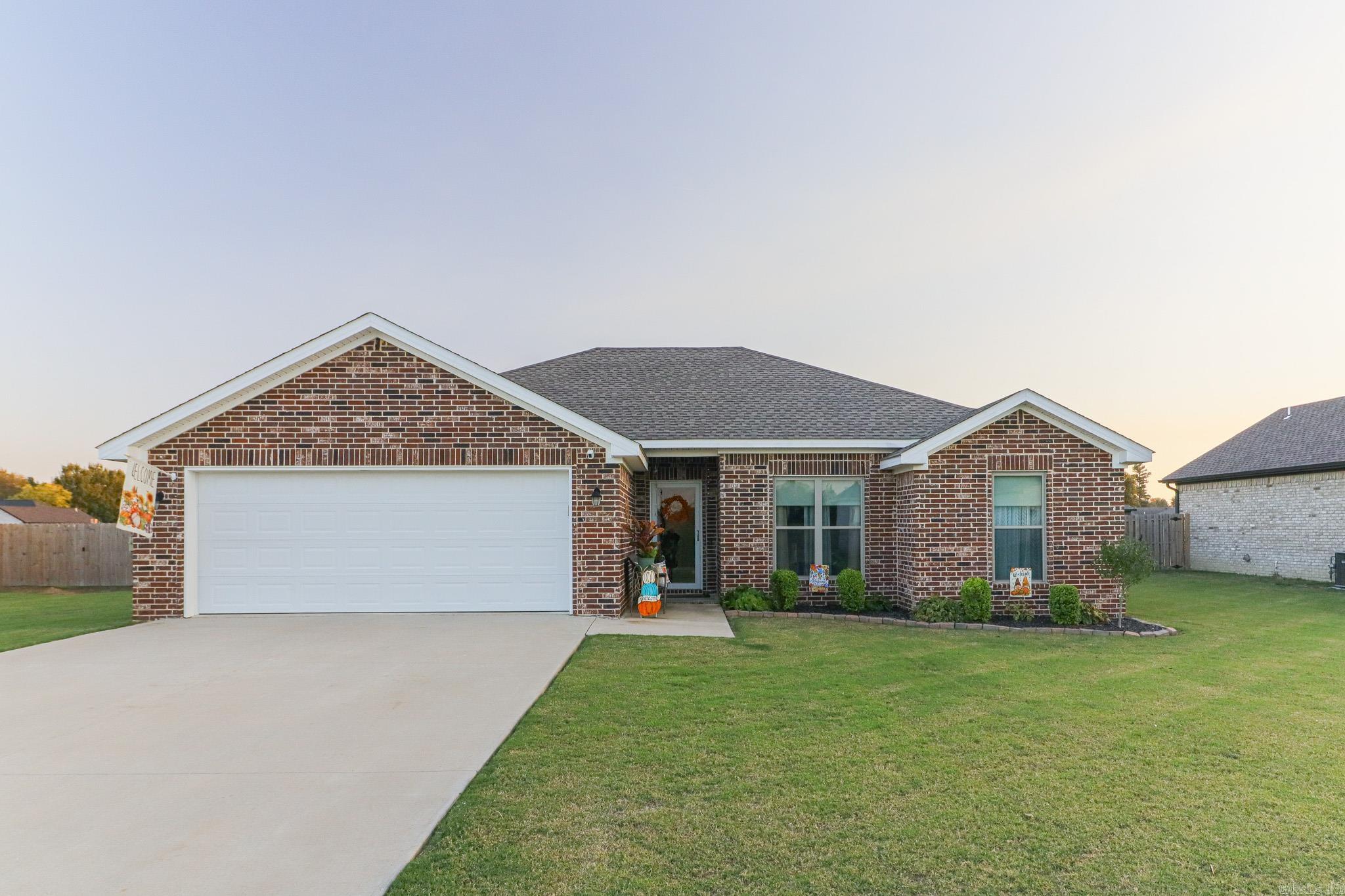 STELLA ESTATES - Residential