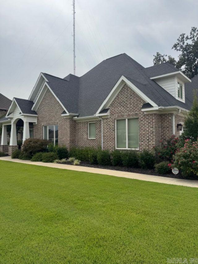 THE OAKS - Residential