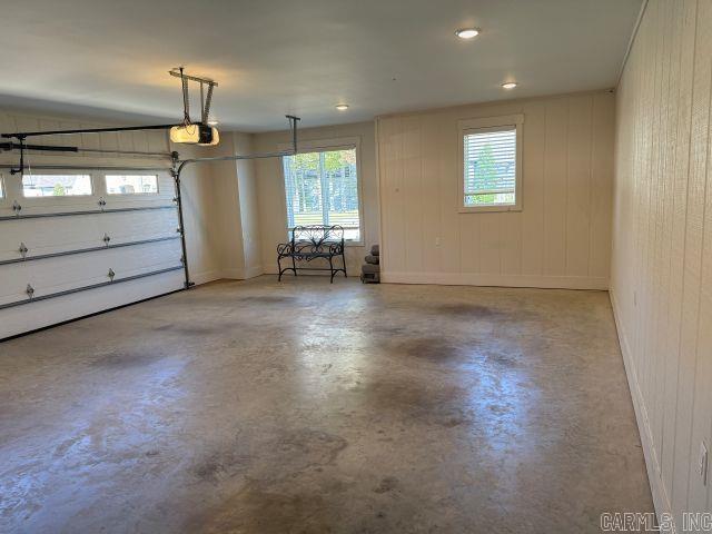 THE OAKS - Residential