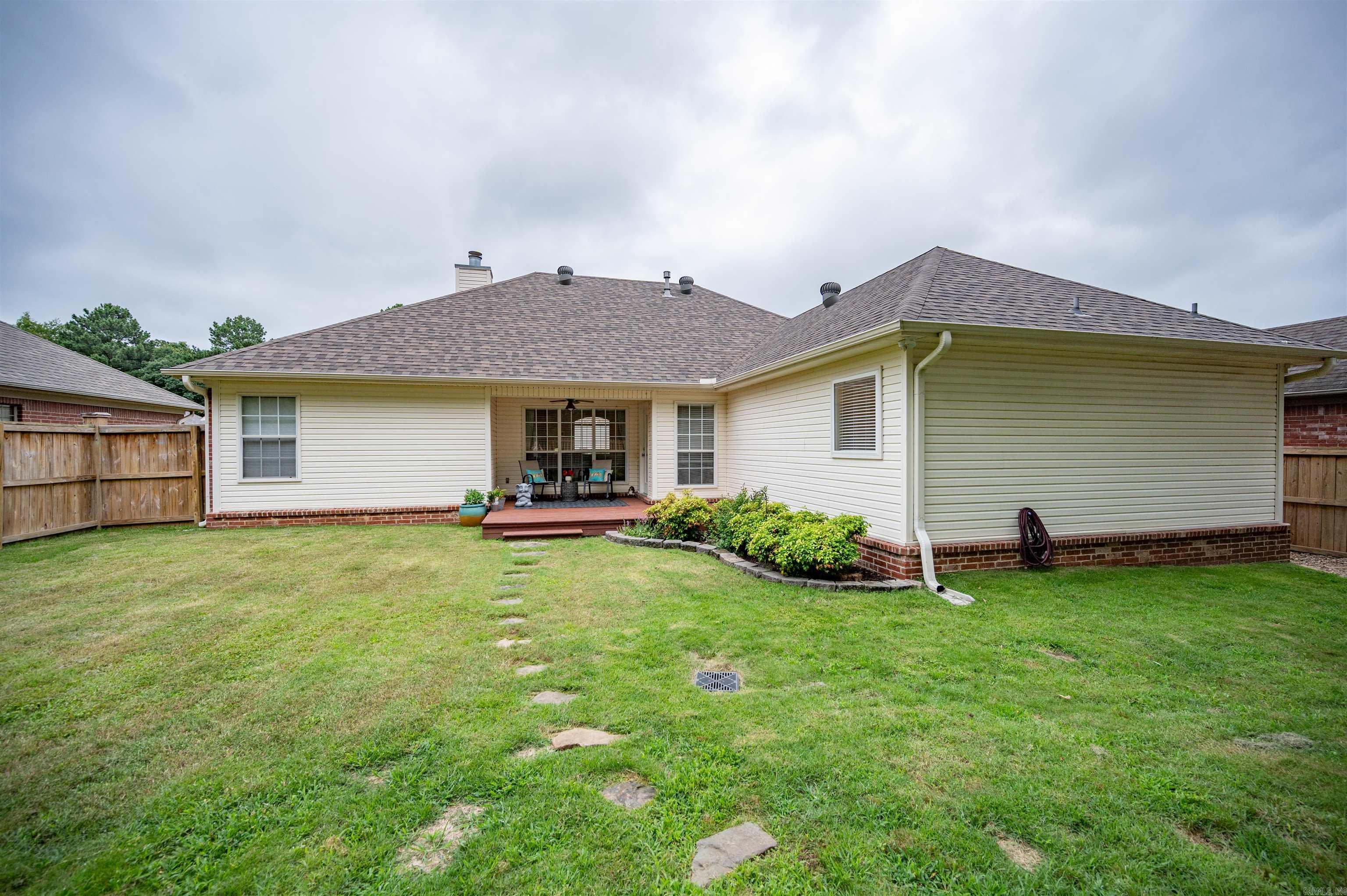 GAP CREEK THE MEADOWS - Residential