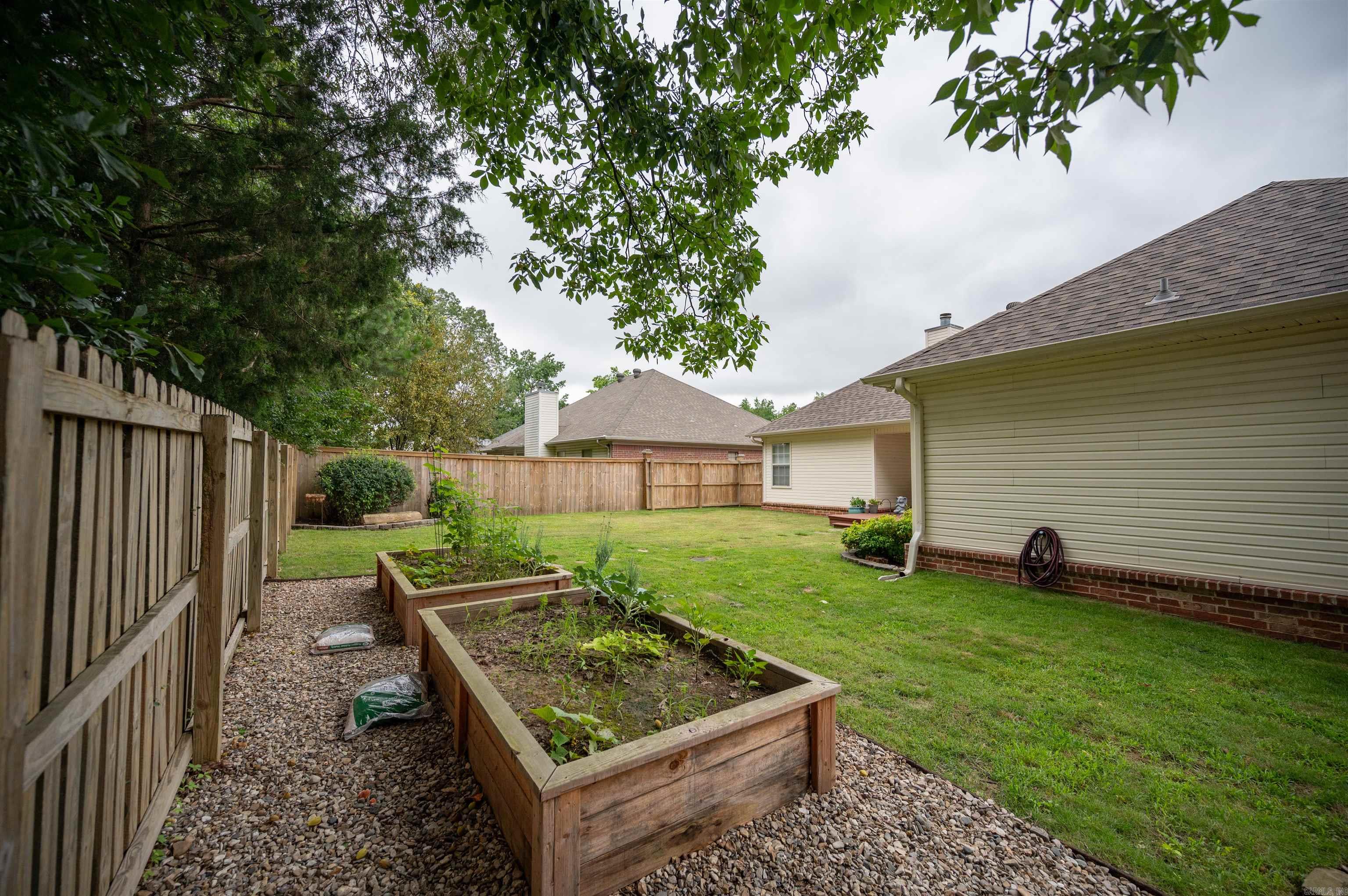 GAP CREEK THE MEADOWS - Residential