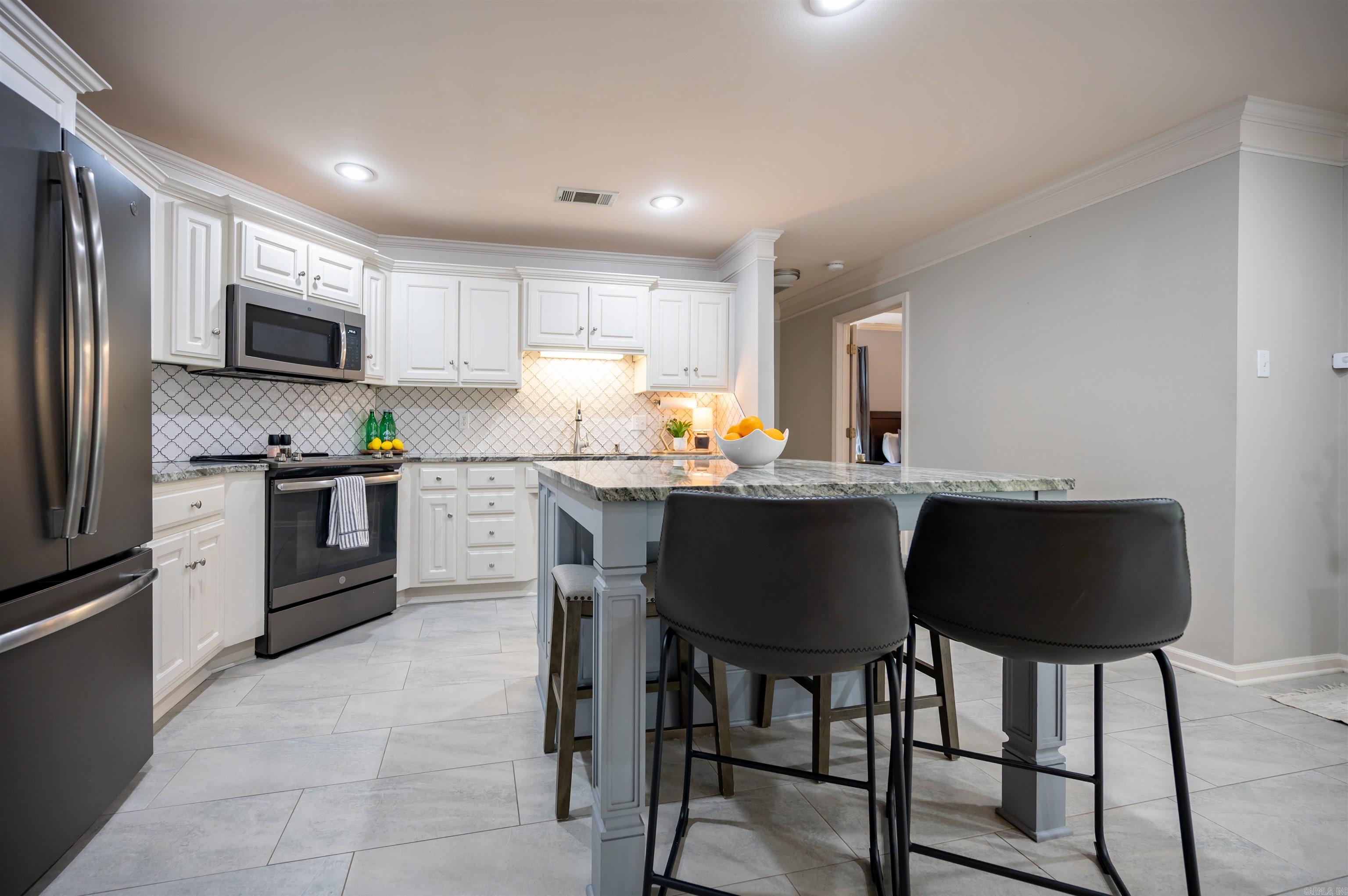 GAP CREEK THE MEADOWS - Residential