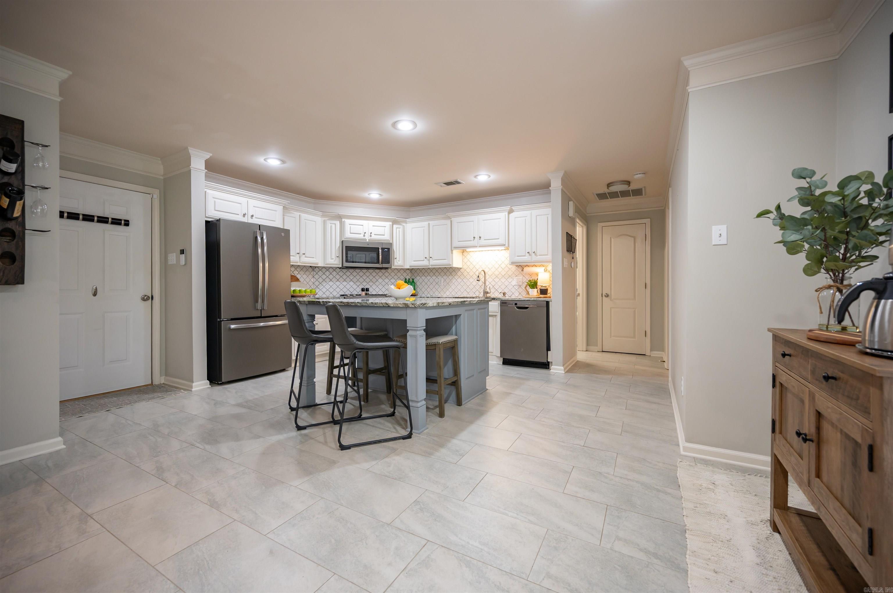 GAP CREEK THE MEADOWS - Residential