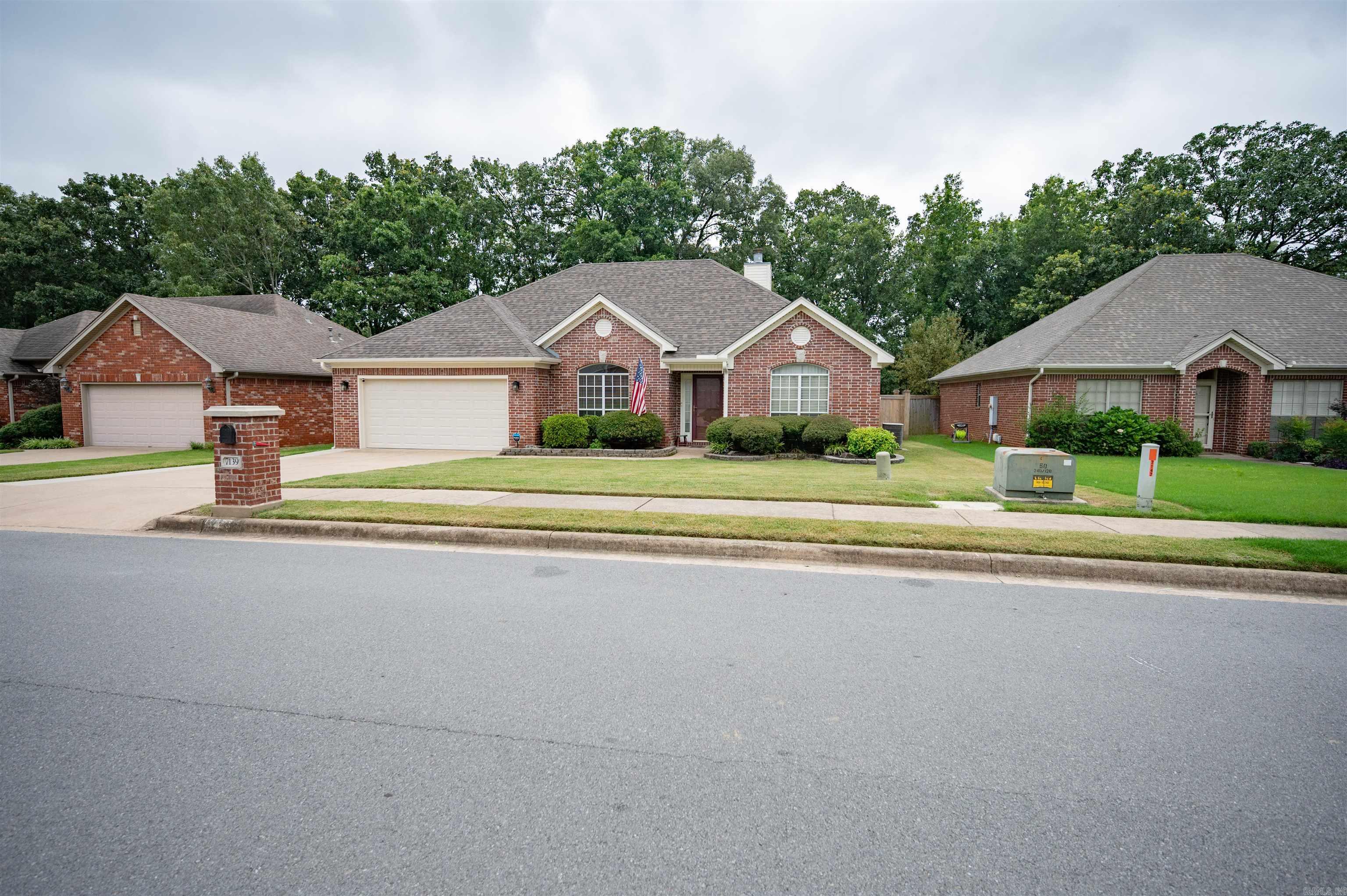 GAP CREEK THE MEADOWS - Residential