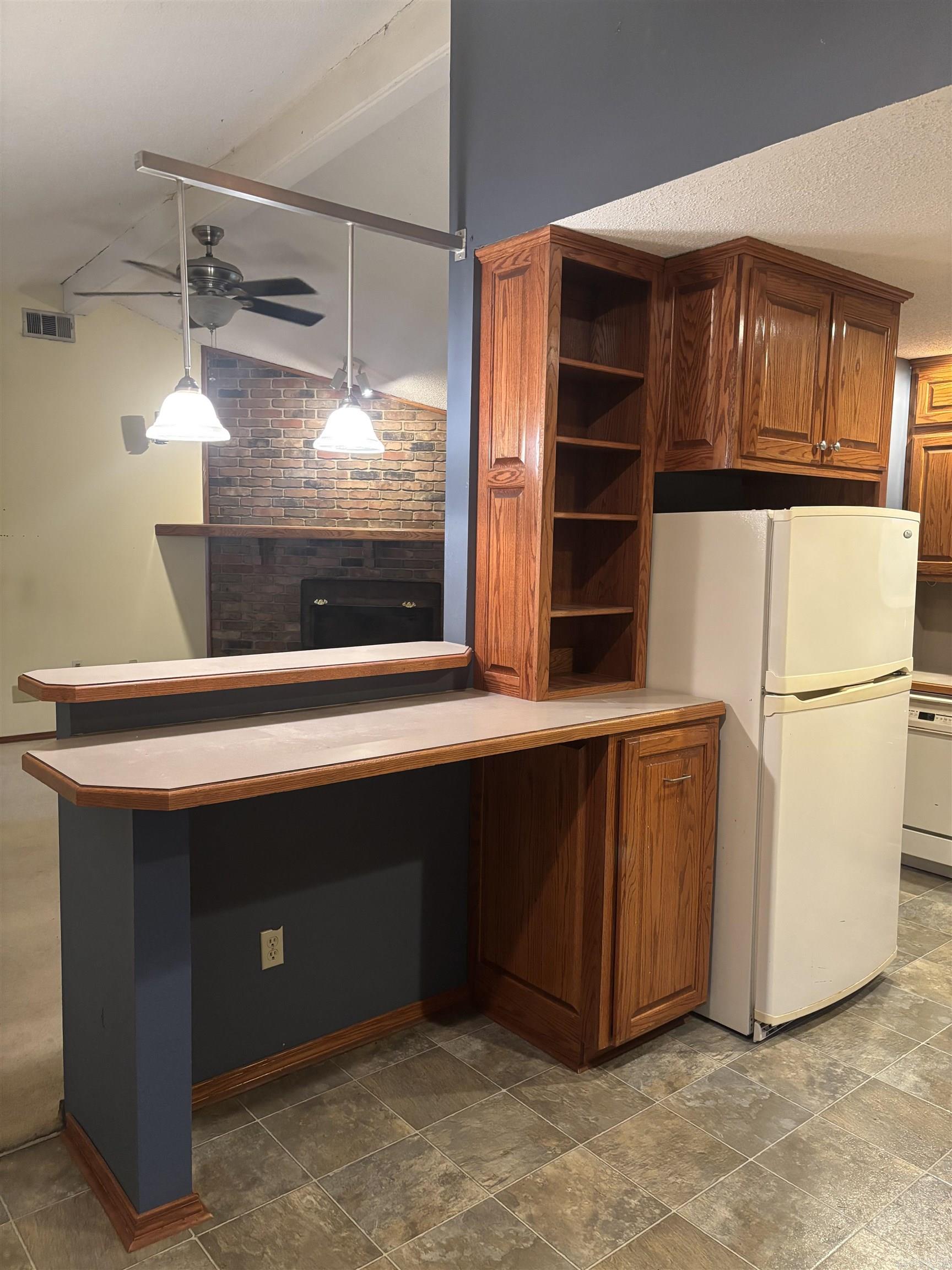 KINGSPARK TO COOK MTN VIL - Residential