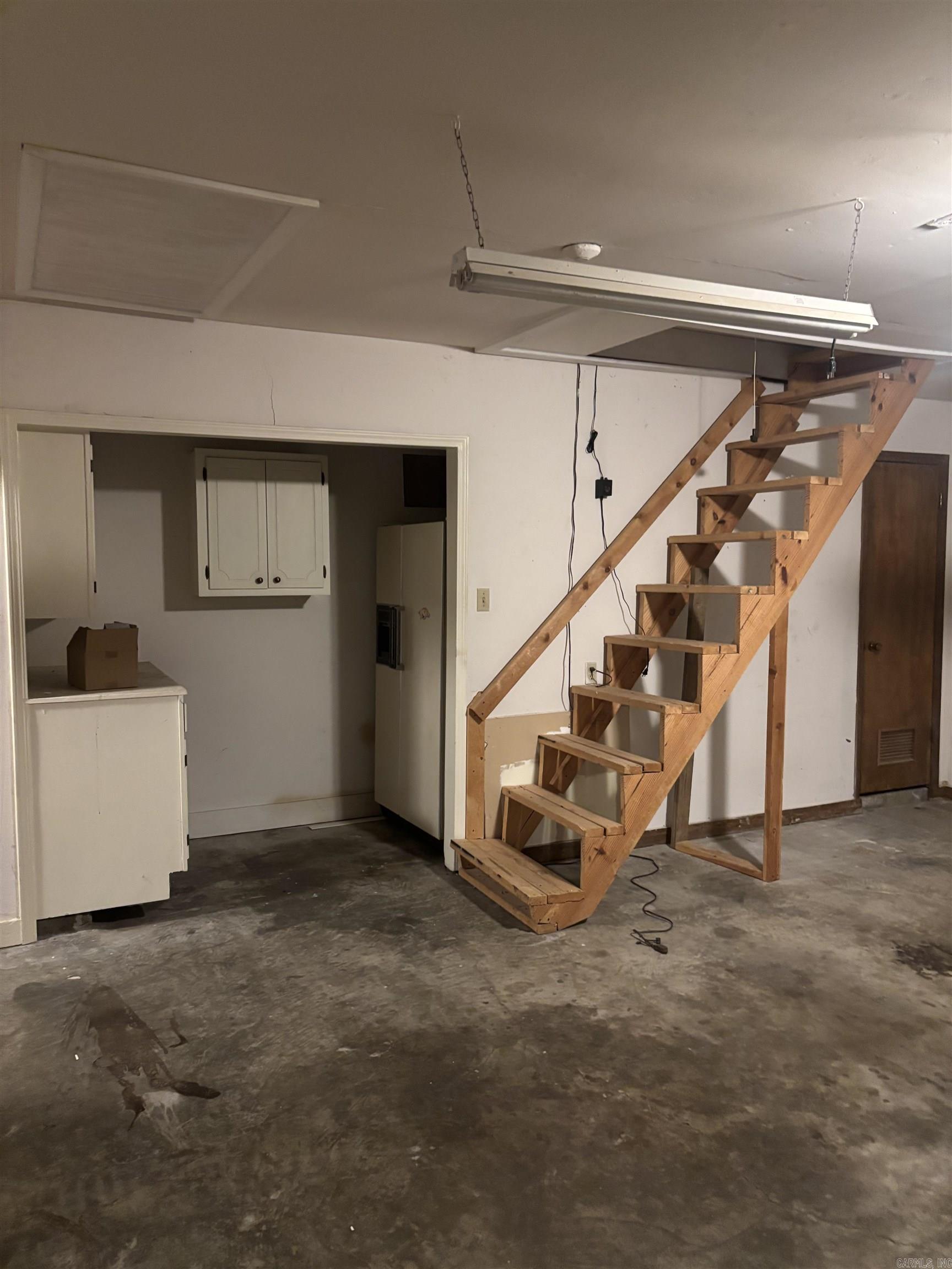 KINGSPARK TO COOK MTN VIL - Residential