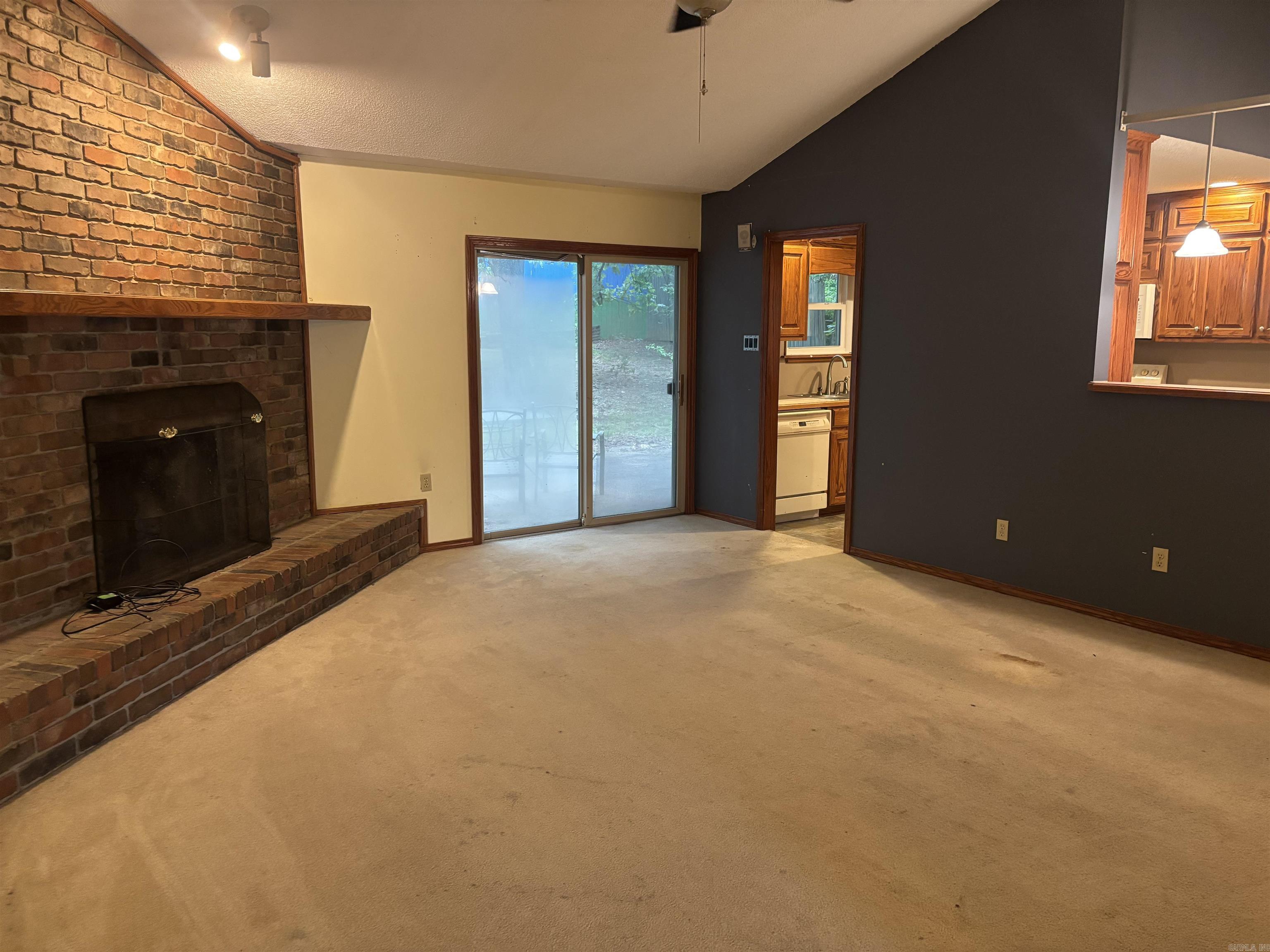 KINGSPARK TO COOK MTN VIL - Residential