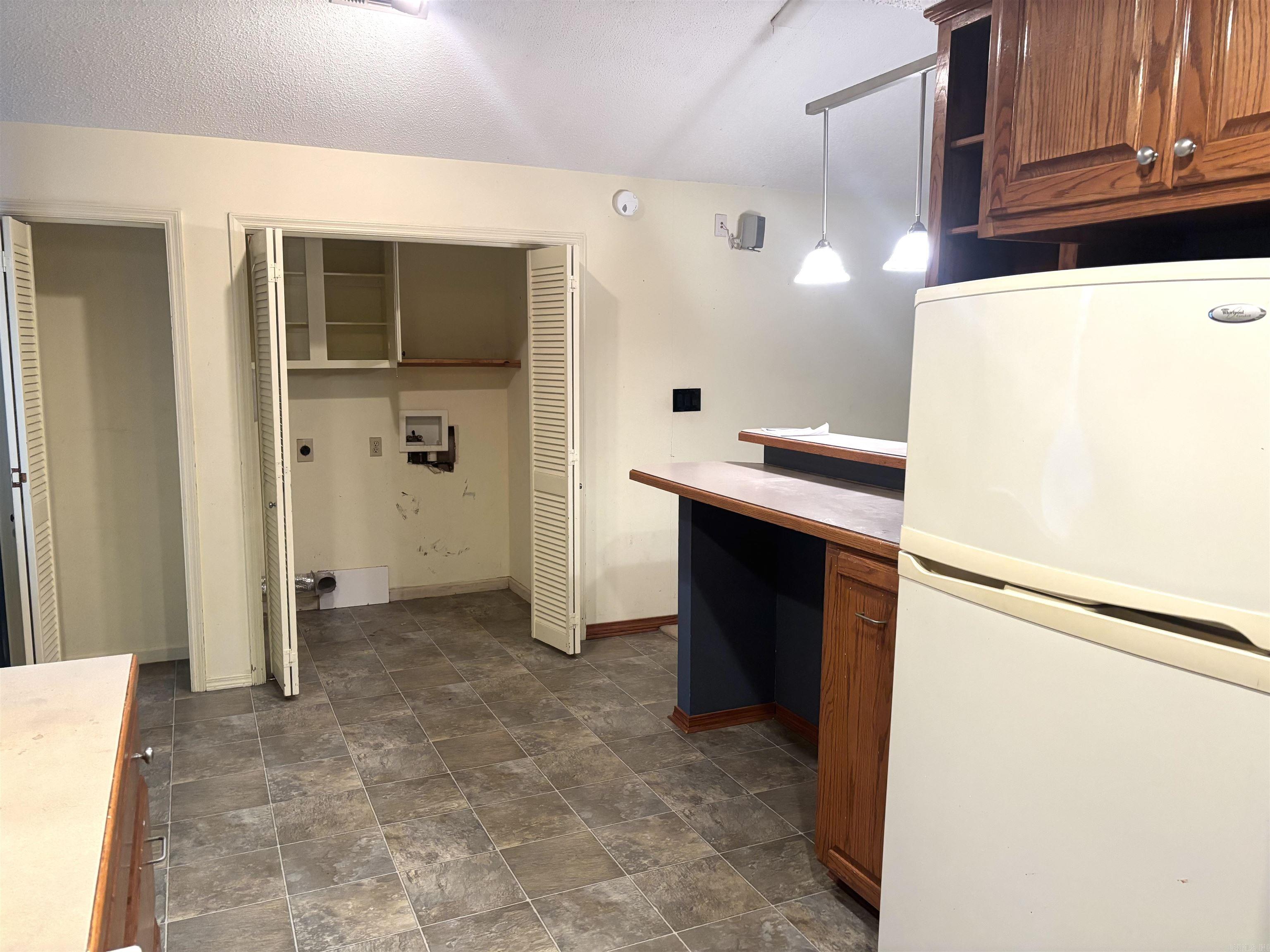 KINGSPARK TO COOK MTN VIL - Residential