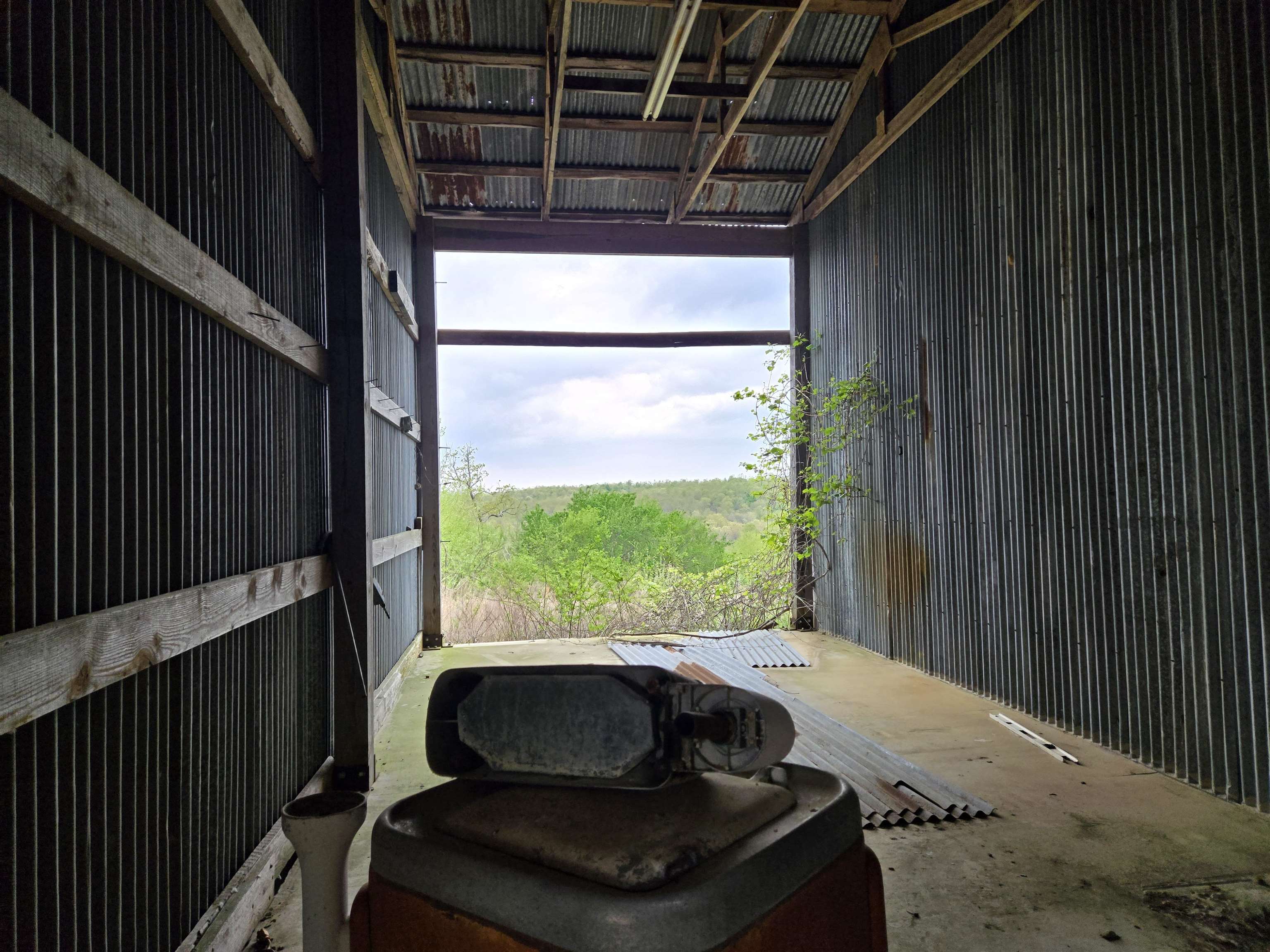 Metes & Bounds - Land