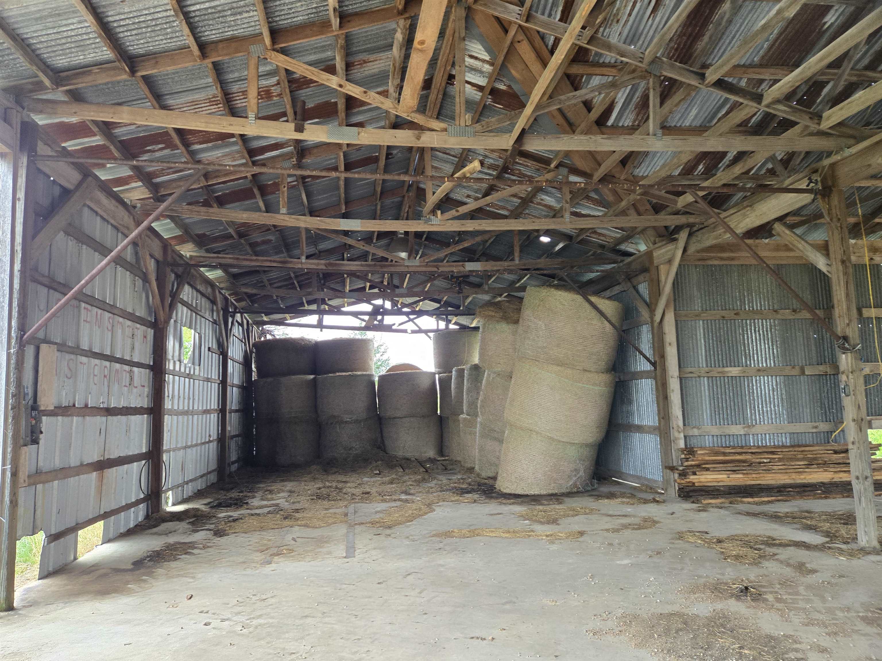 Metes & Bounds - Land