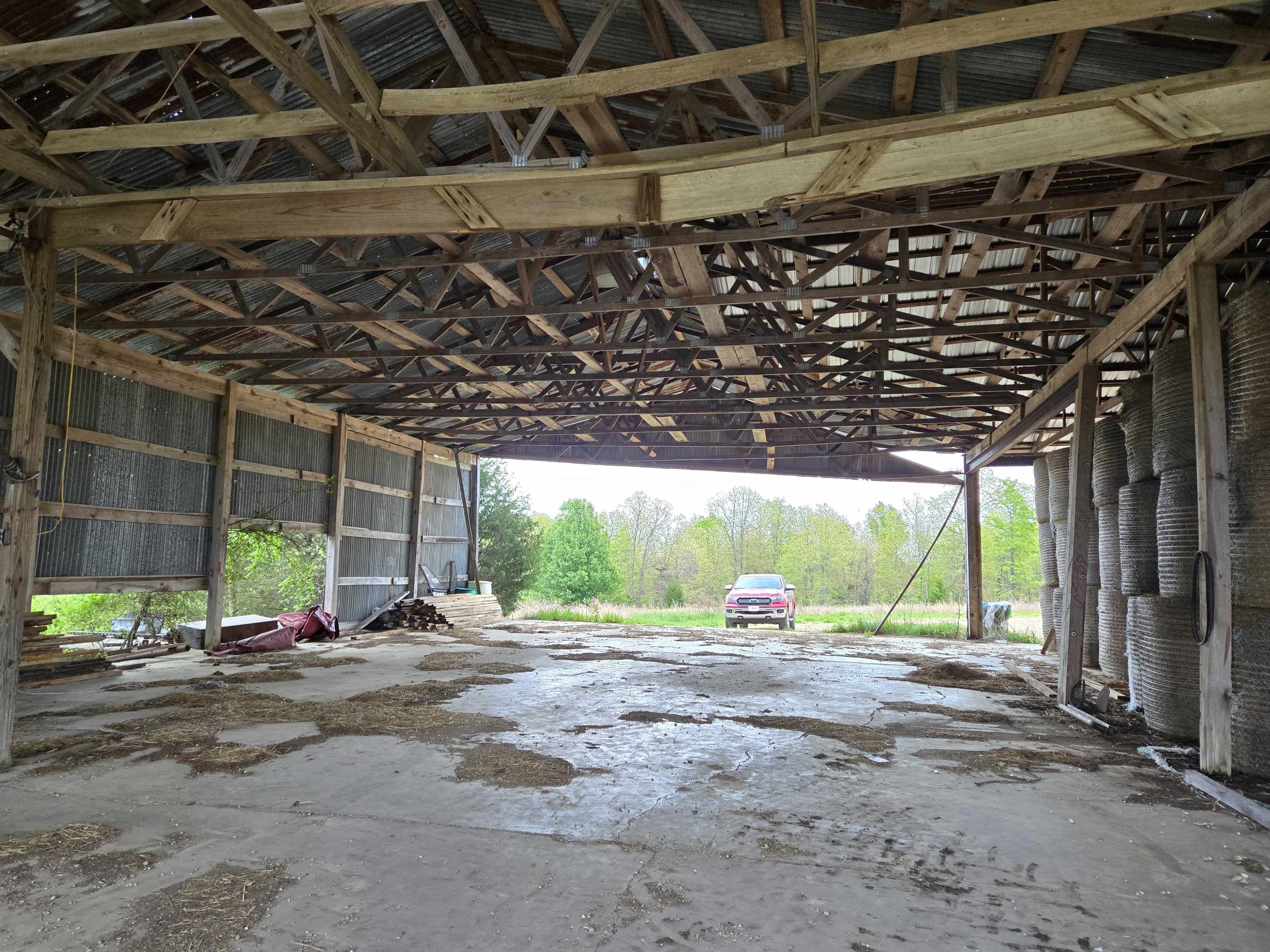 Metes & Bounds - Land