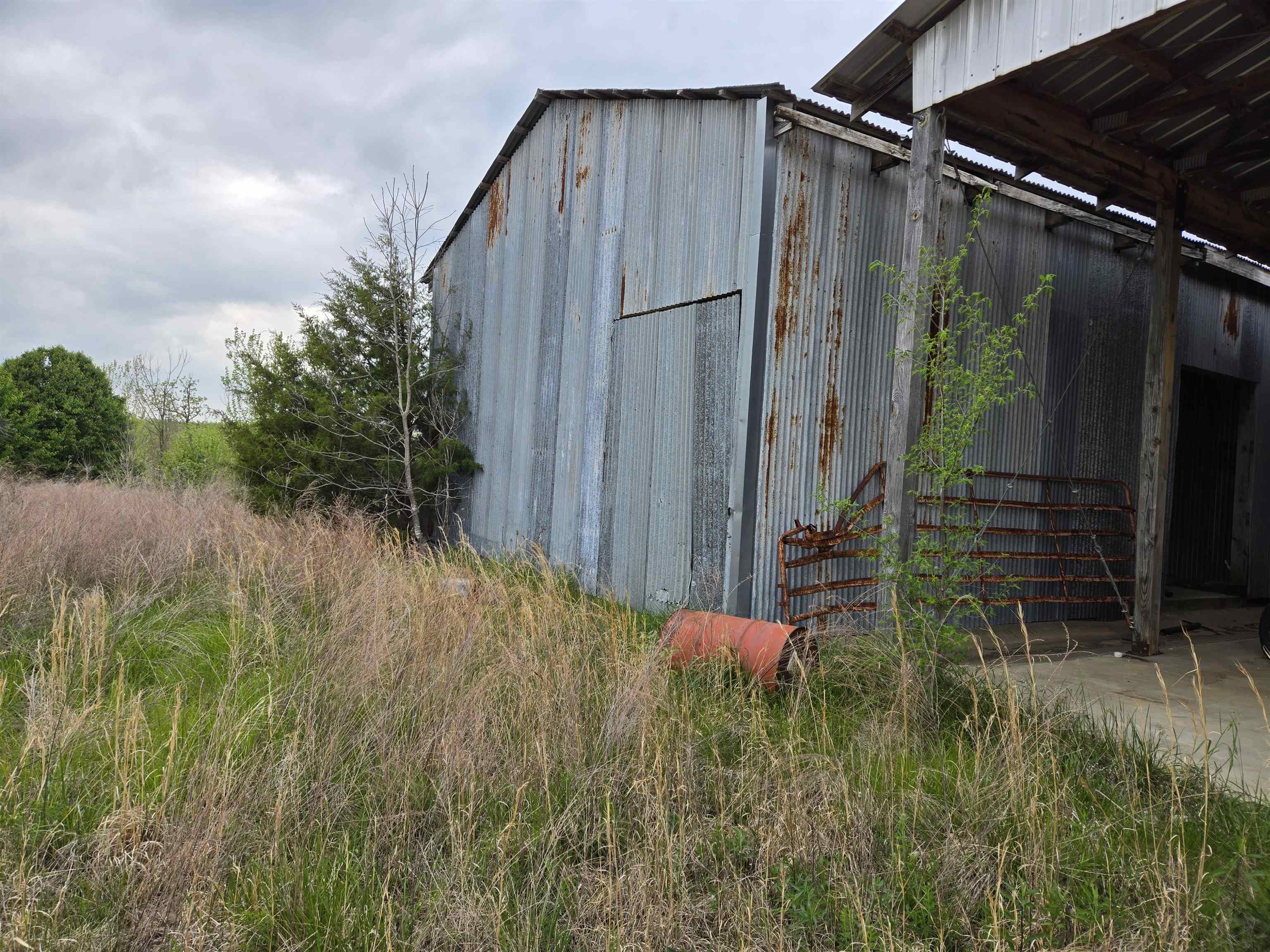 Metes & Bounds - Land